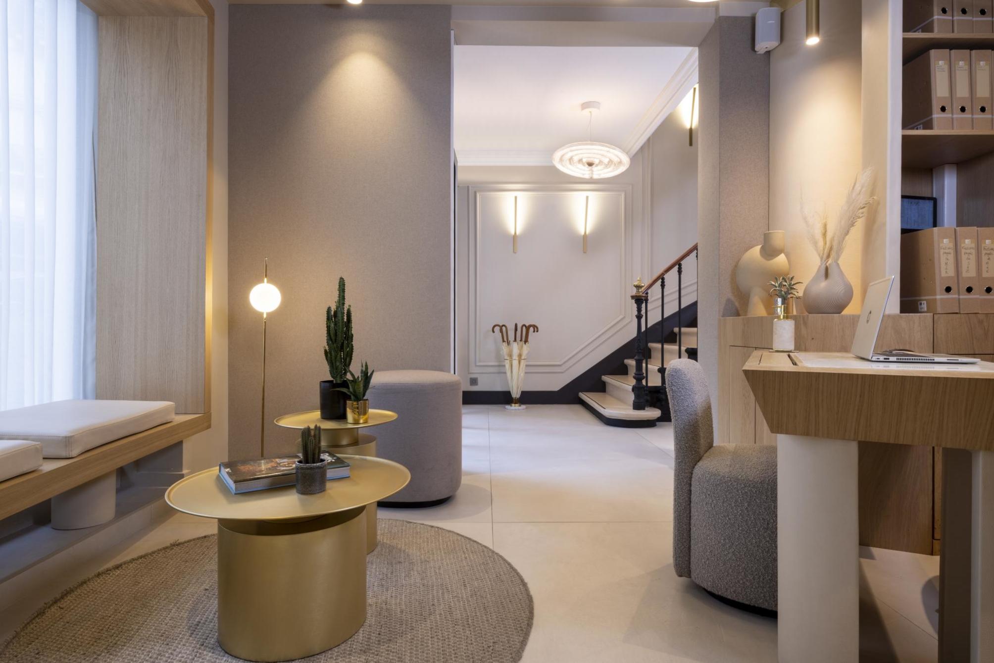 Hôtel Beige 2