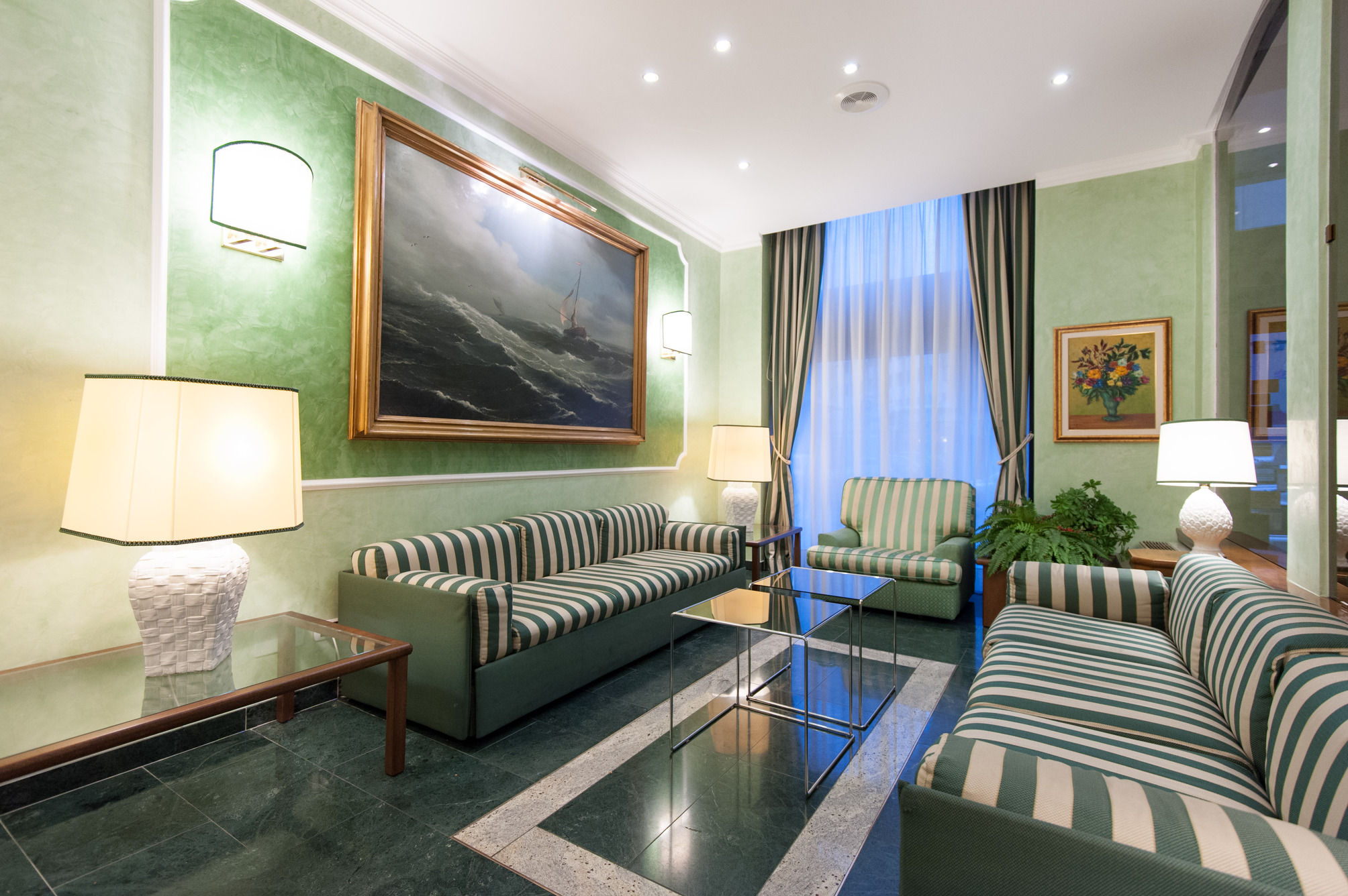 Hotel Flora 2