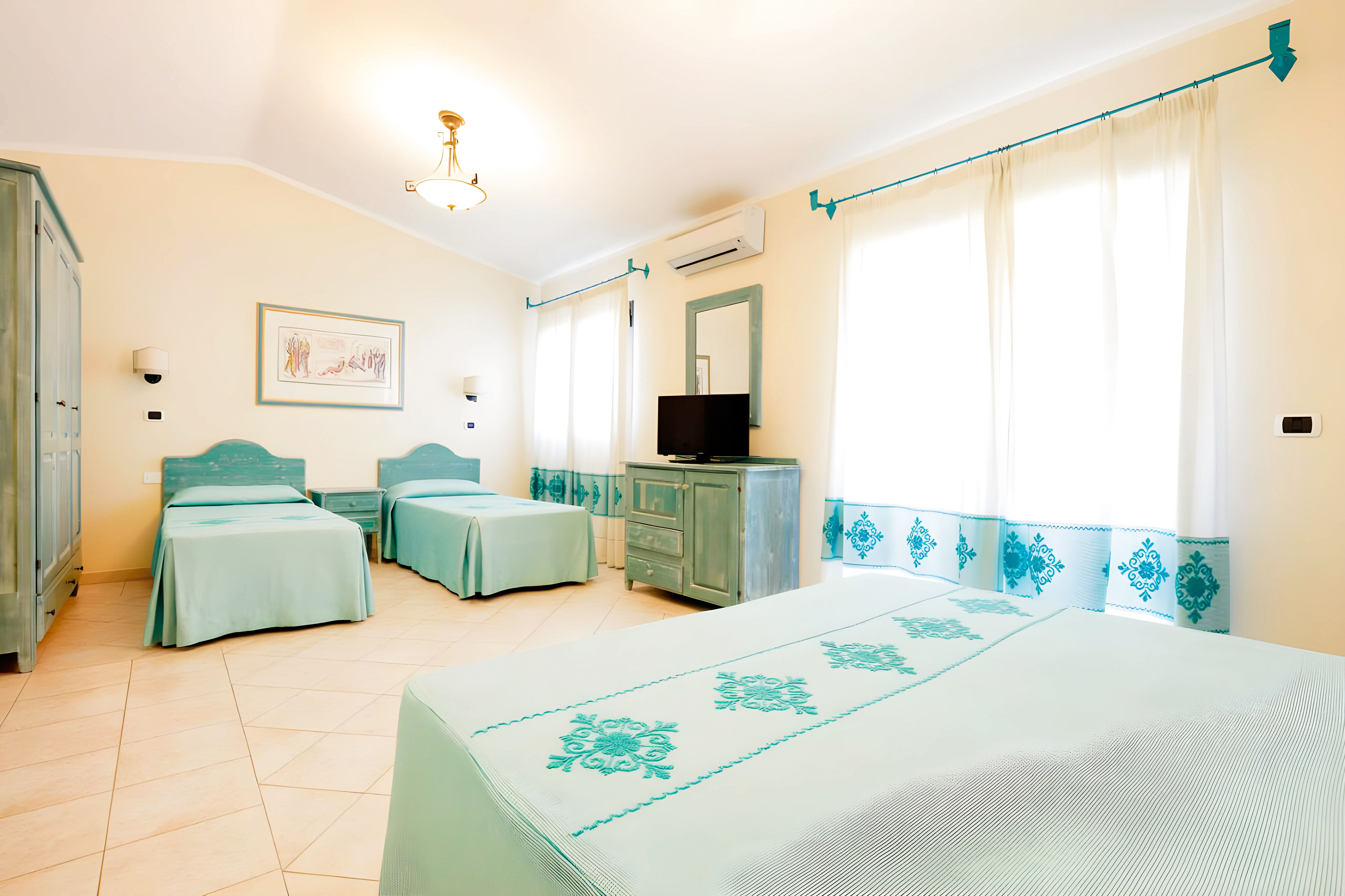 Triple Room