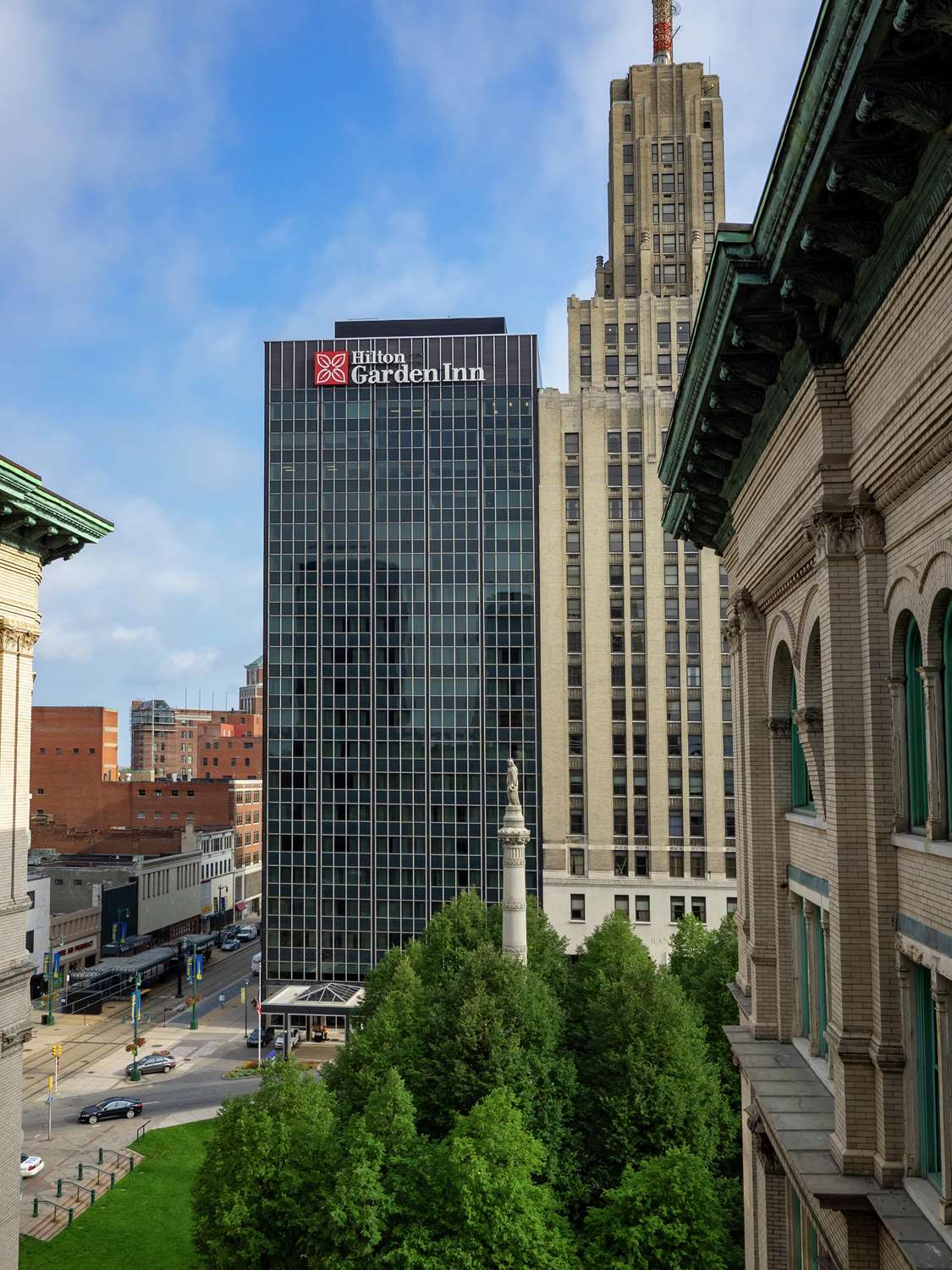 Hilton Garden Inn Buffalo Downtown 2