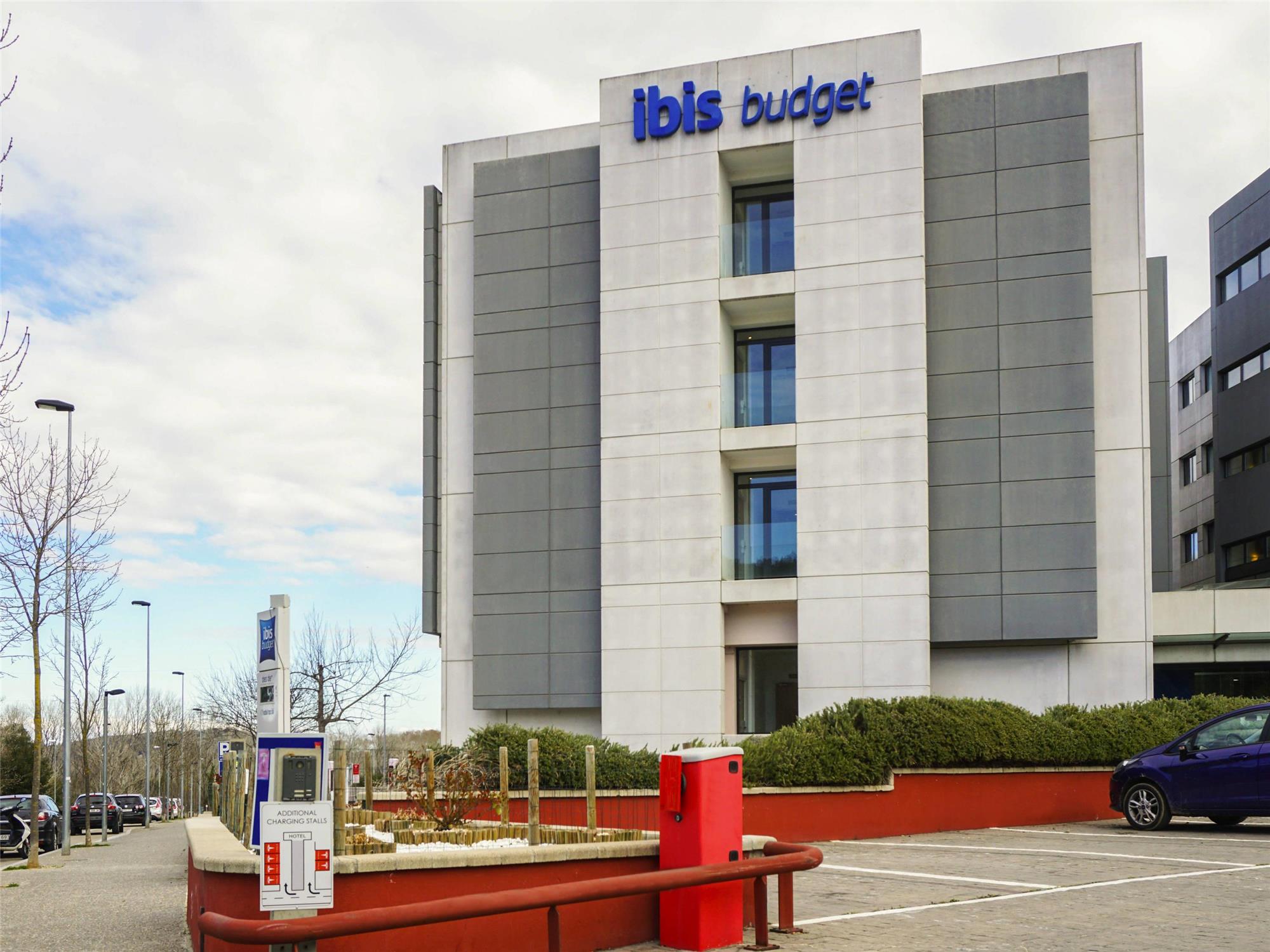 Ibis Budget Girona Costa Brava 2