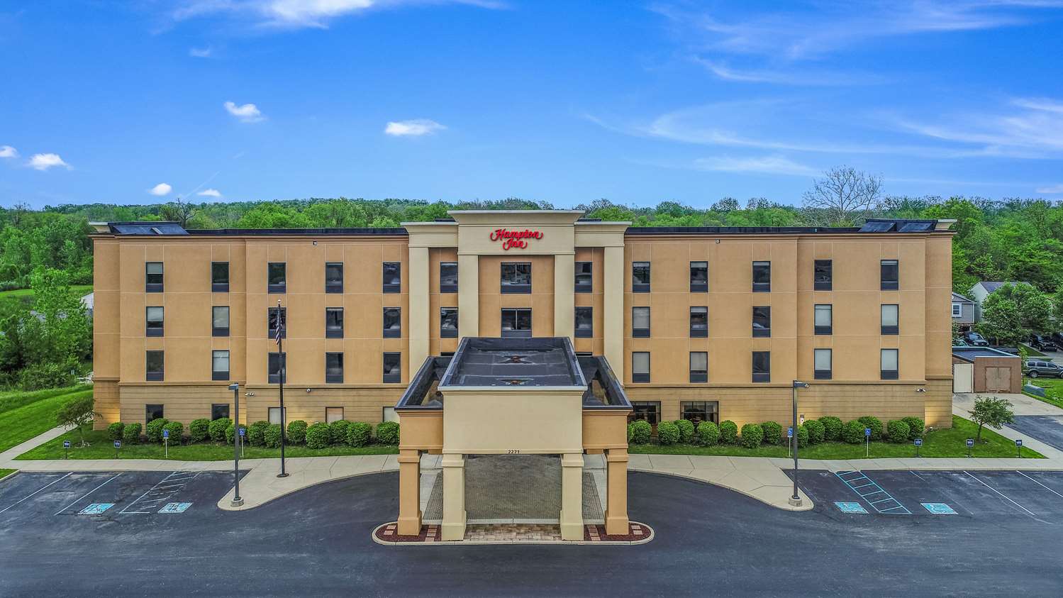Hampton Inn Greenfield 2