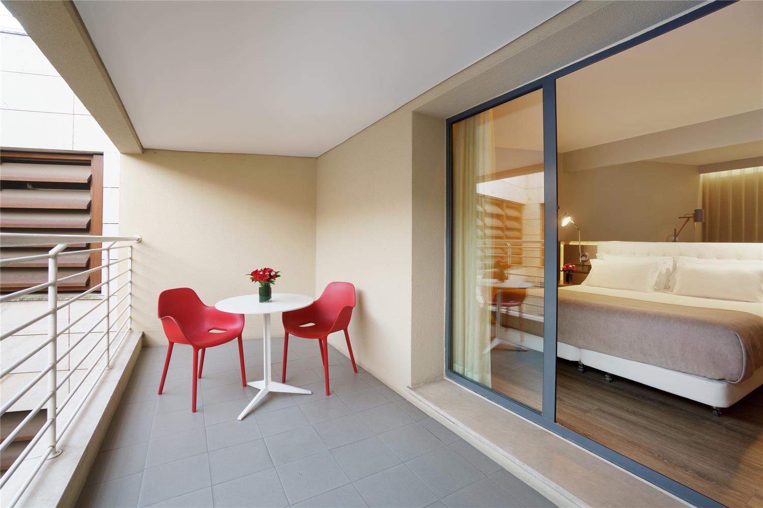 Suite with Terrace with extrabed child