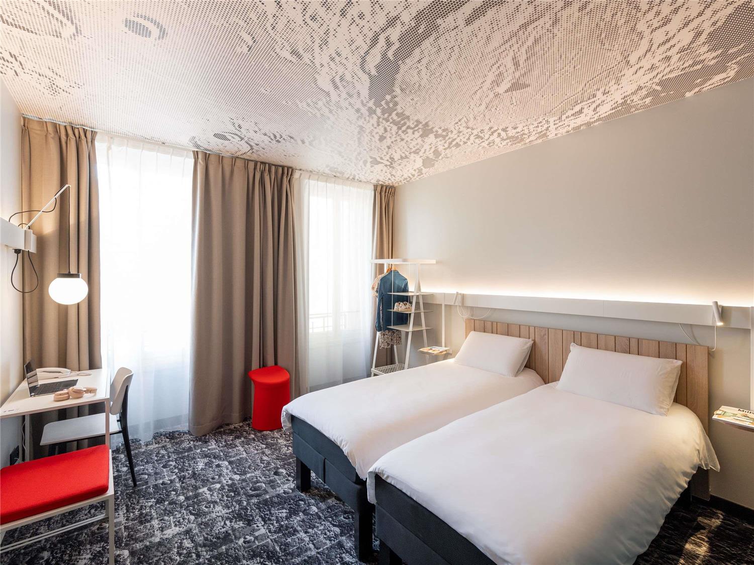 Zimmer mit 2 einzelbetten