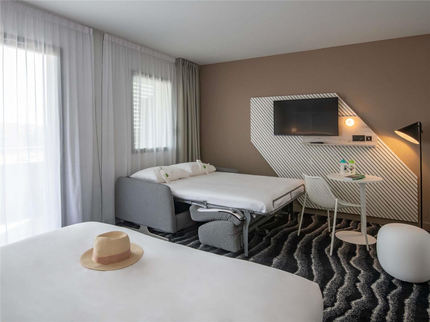 Familien- Zimmer mit Balkon