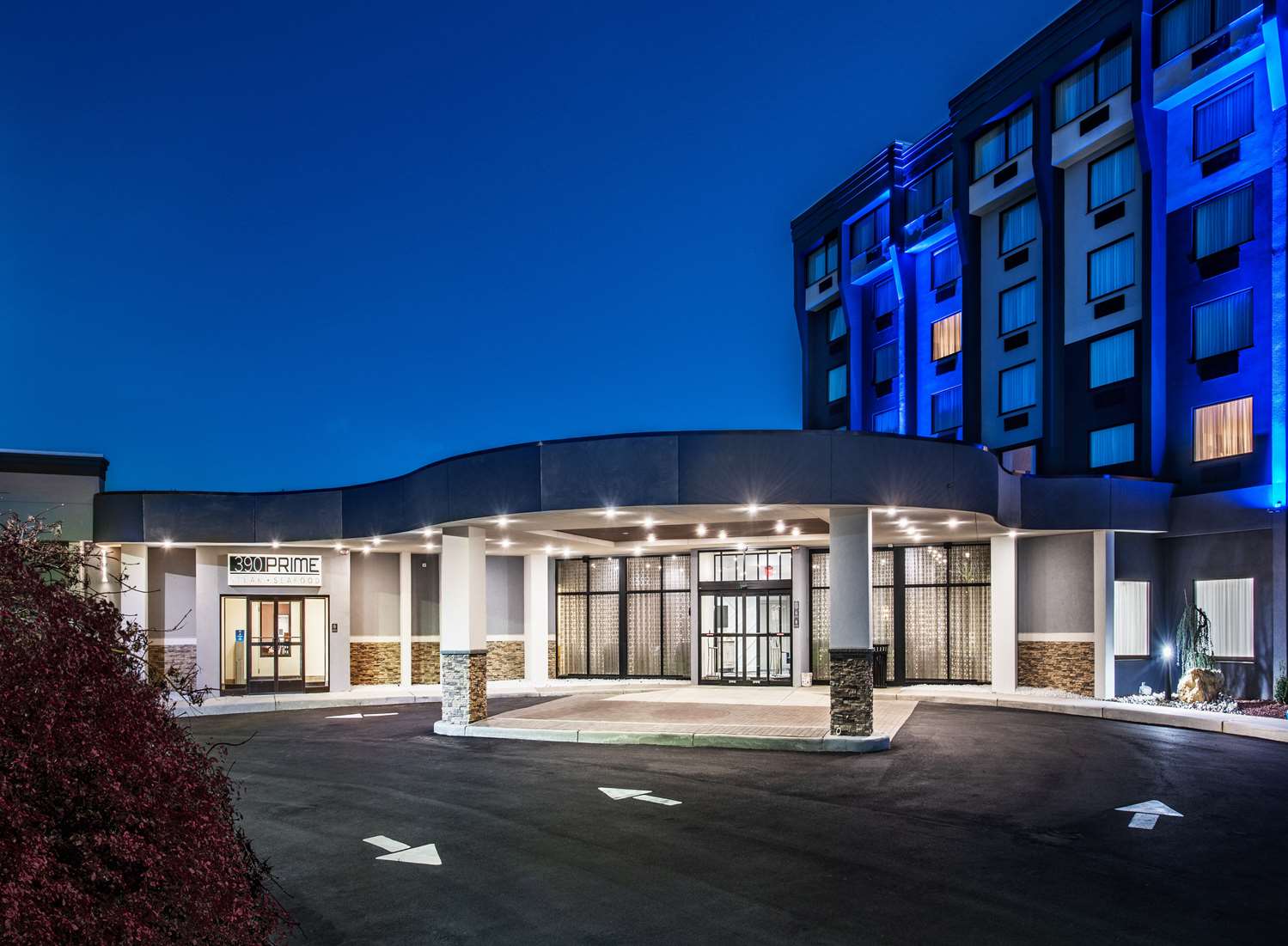 DoubleTree by Hilton Monroe Township Cranbury 2