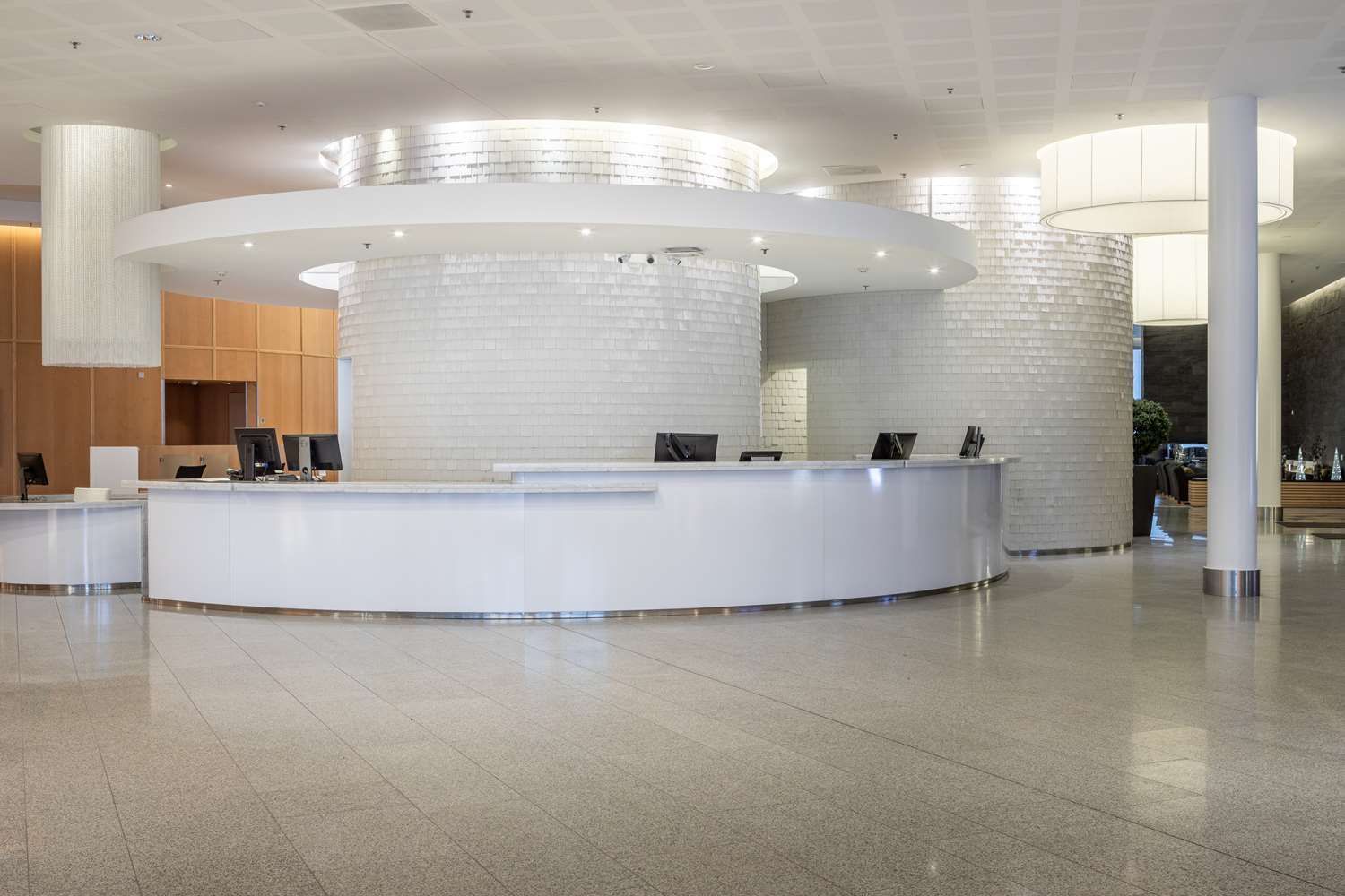 Hilton Helsinki Airport 2