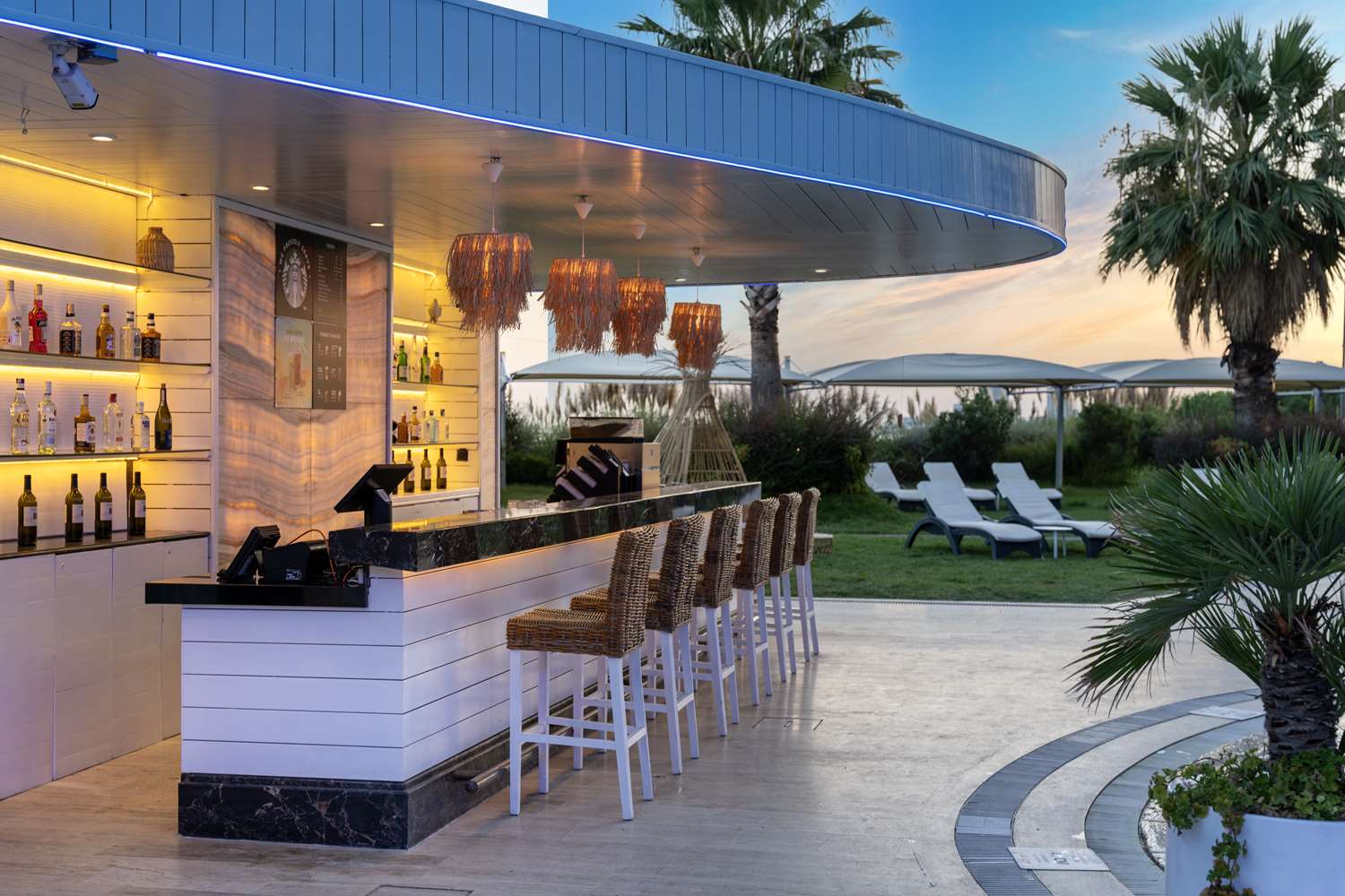 Radisson Blu Hotel Istanbul Ottomare 1