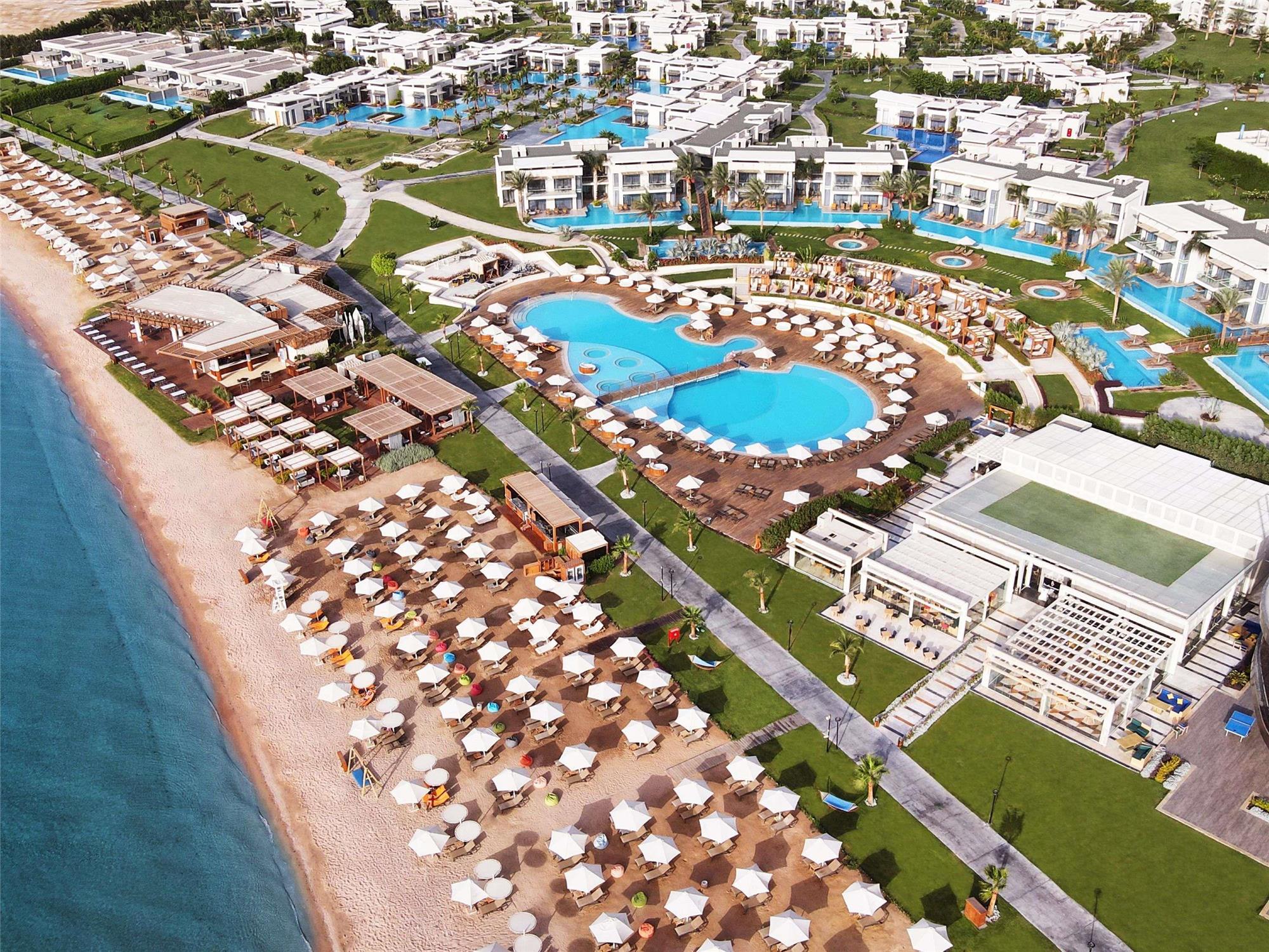 Rixos Premium Magawish Suites and Villas 2