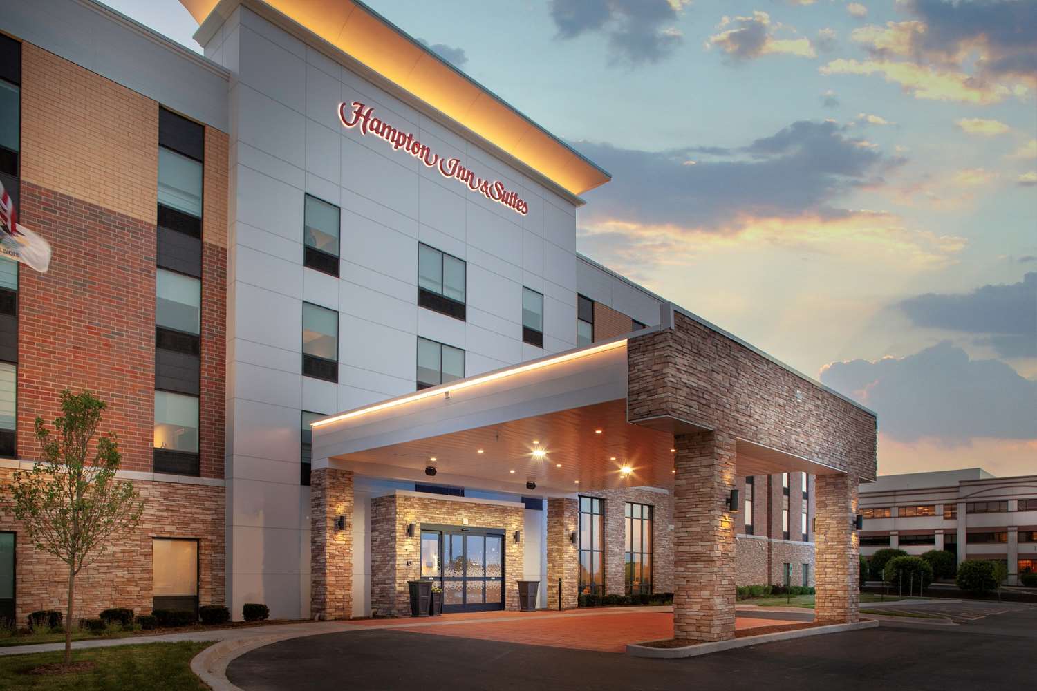 Hampton Inn & Suites Chicago-Burr Ridge 2