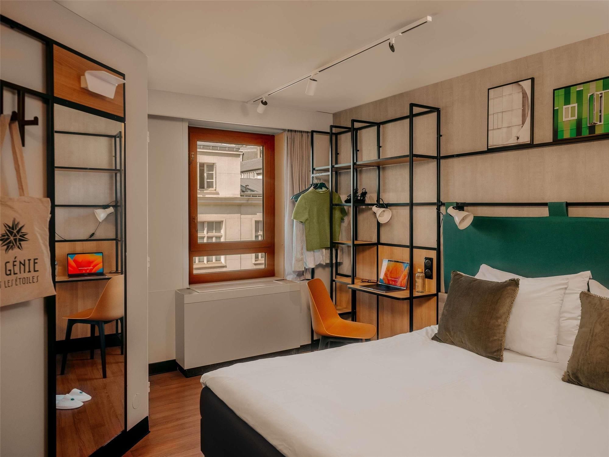 Standard room with a double bed and sofa bed (child under 10 years old)