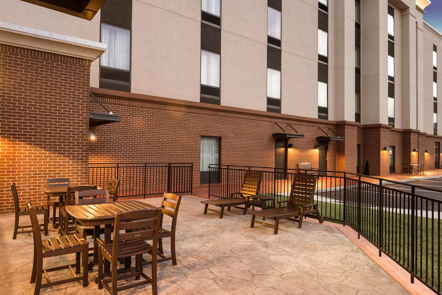 Hampton Inn & Suites Lavonia 2