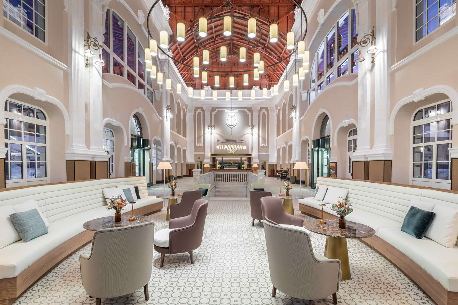 Canfranc Estación, a Royal Hideaway Hotel - Gran Lujo 1