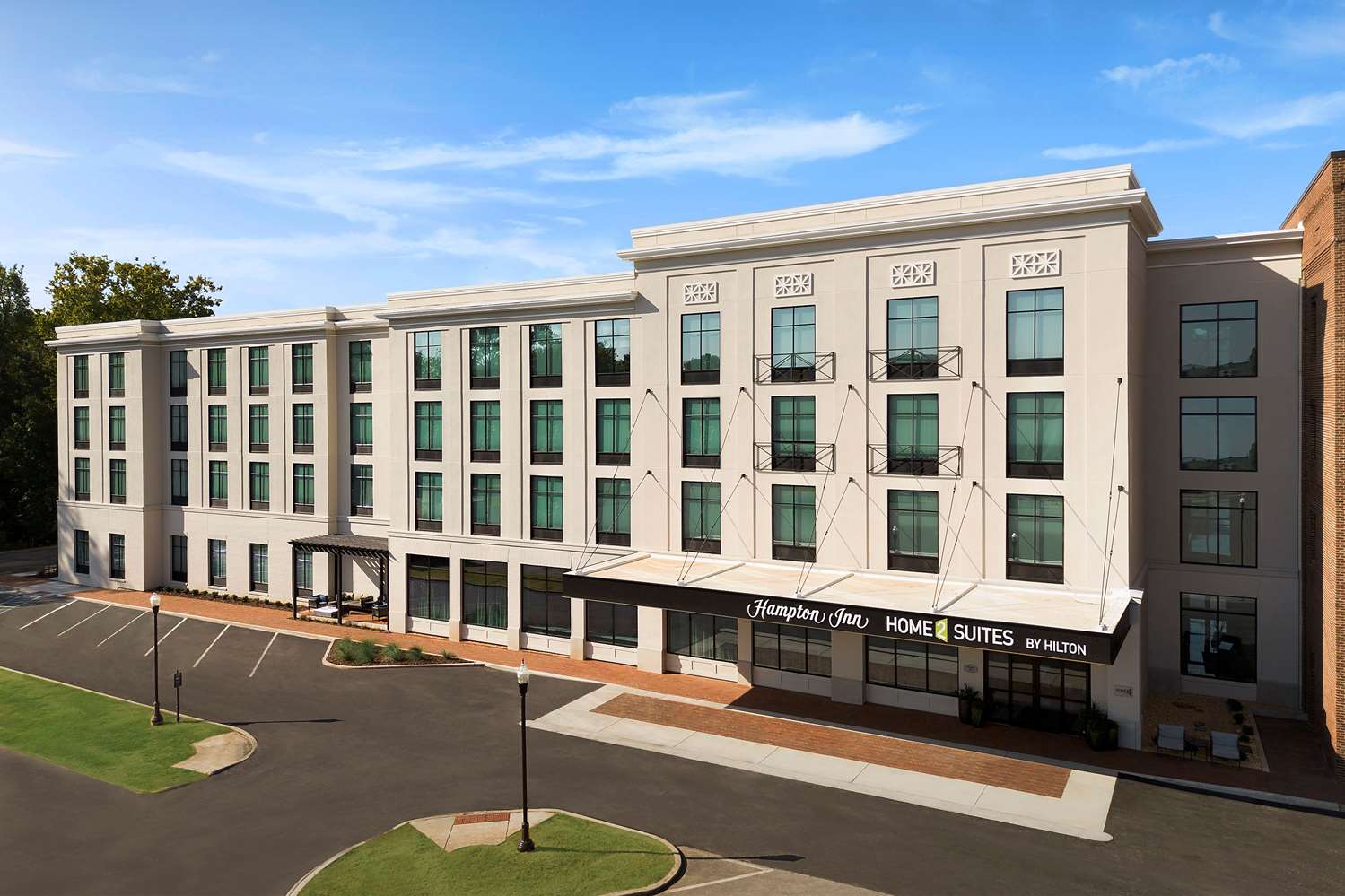 Hampton Inn Huntsville/Village of Providence 1