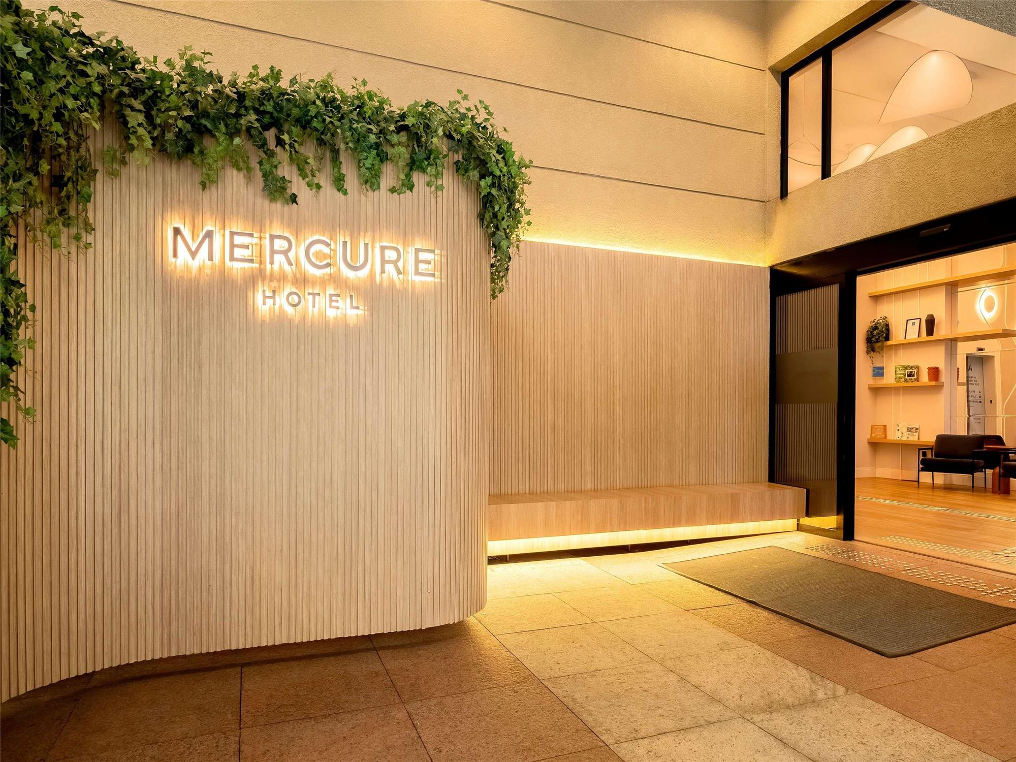 Moema Times Square SP Wi-Fi 5G Home Office Kitchen 50" TV & Free Laundry - Monthly Rate Available 1