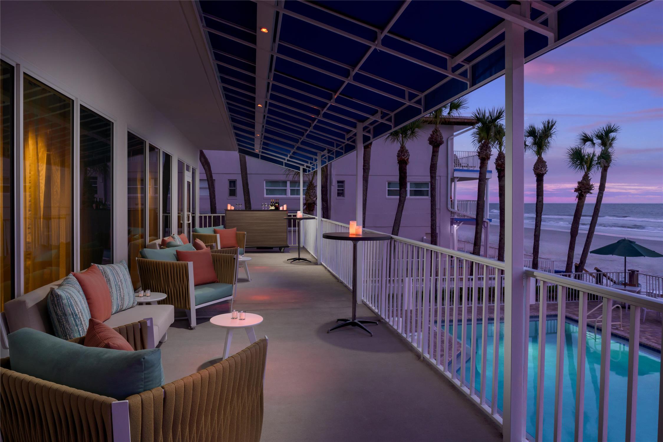 DoubleTree Beach Resort by Hilton Tampa Bay-N. Redington Bch 2