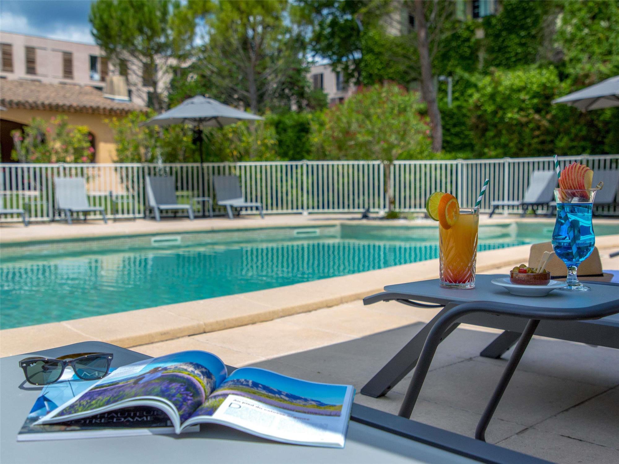 Novotel Aix-en-Provence Pont de L'Arc 1