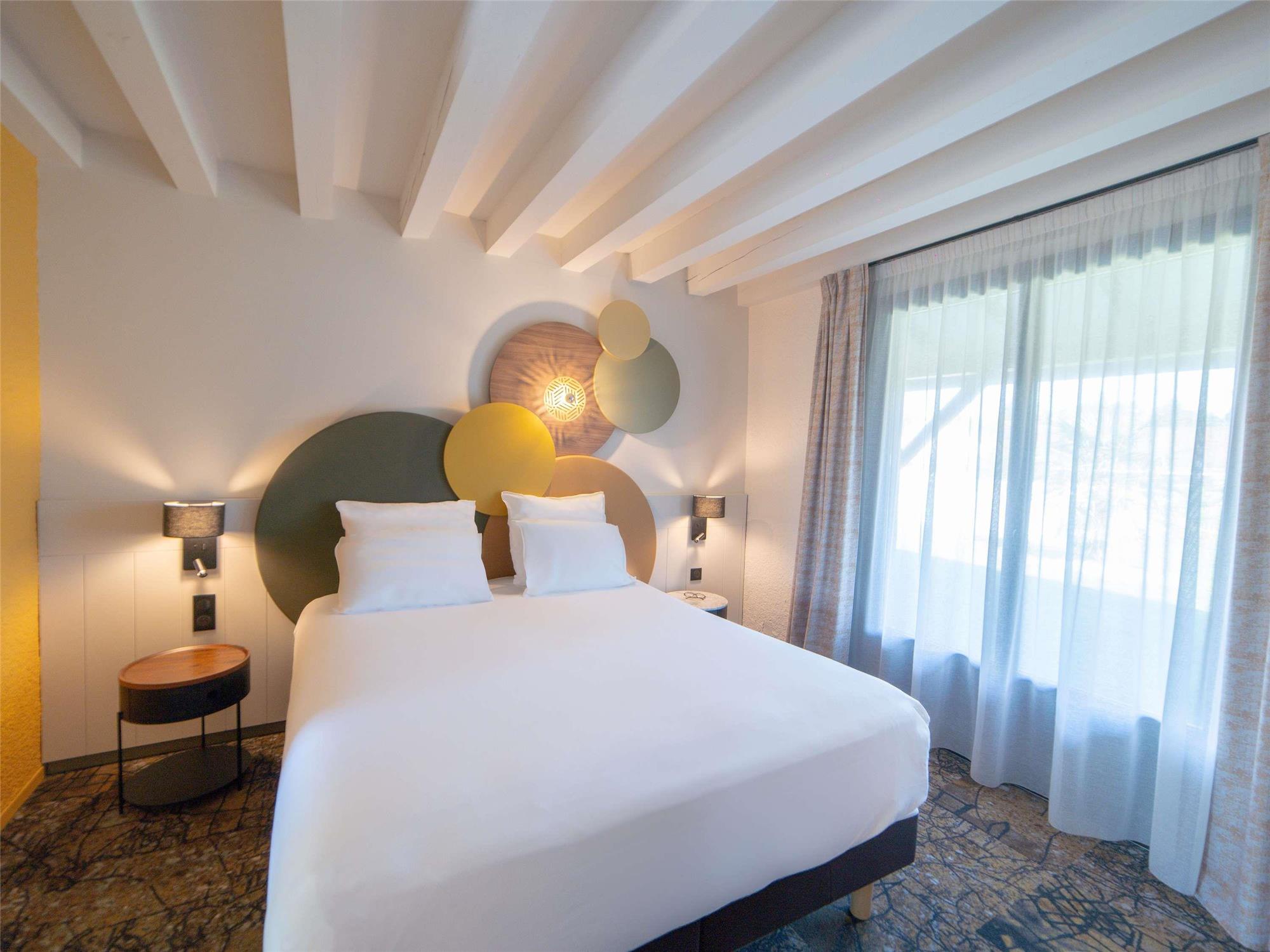 Mercure Auxerre Autoroute du Soleil 2
