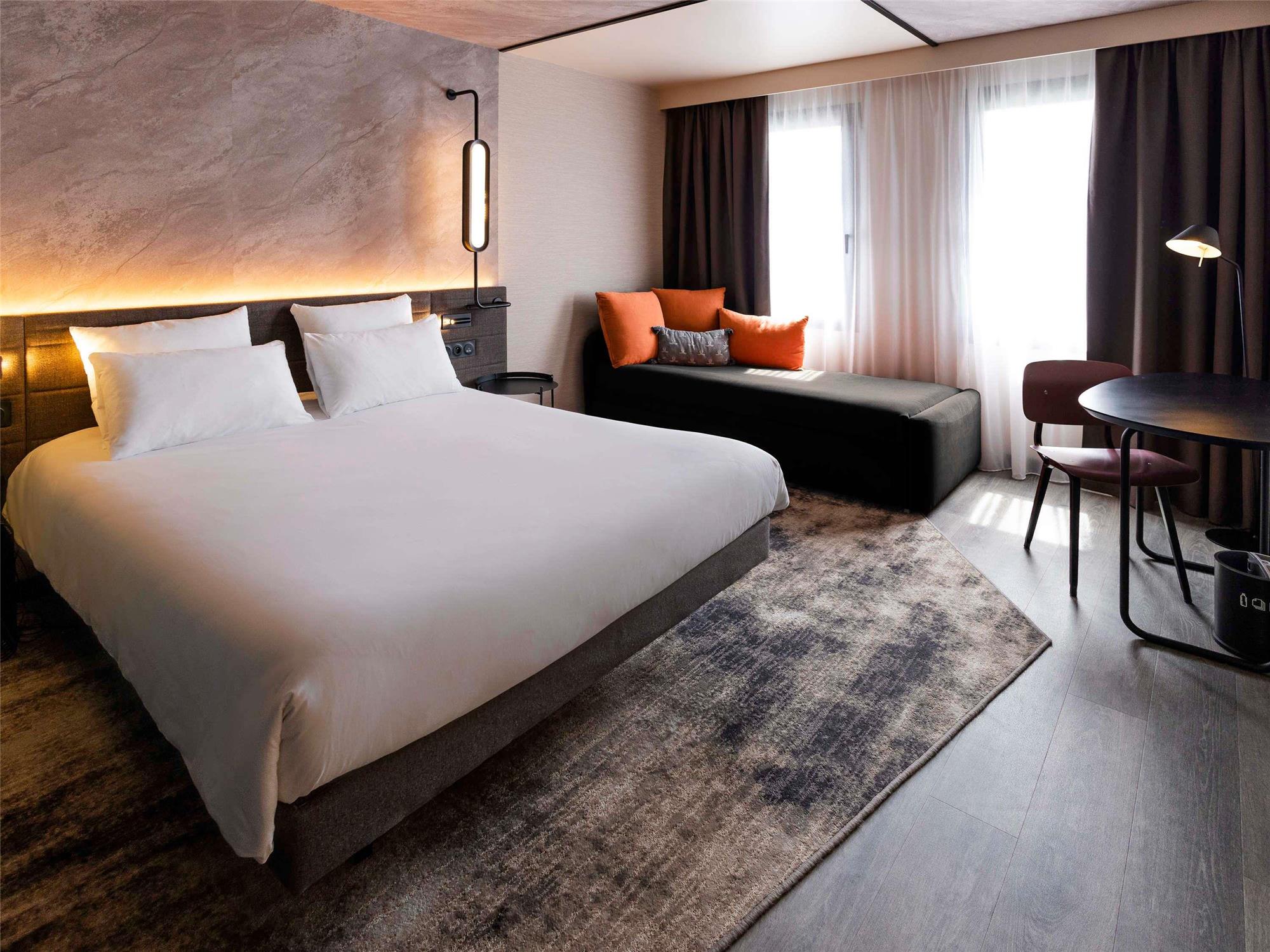 Novotel Paris Suresnes Longchamp 2