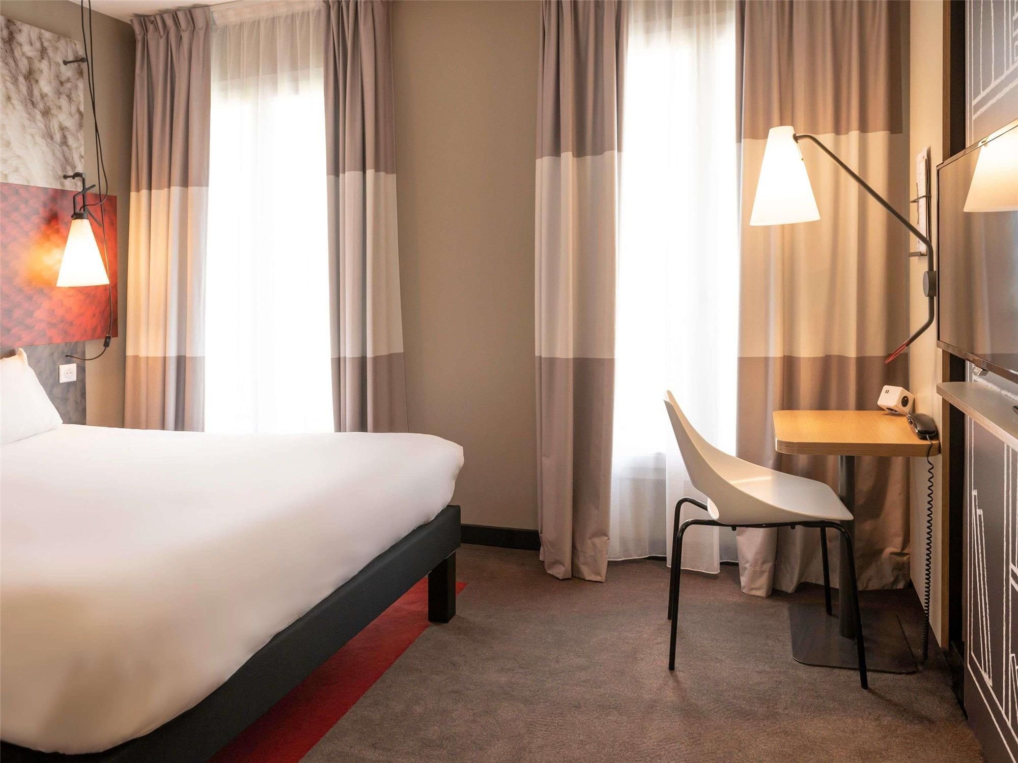 ibis Paris Tour Montparnasse 15eme 2