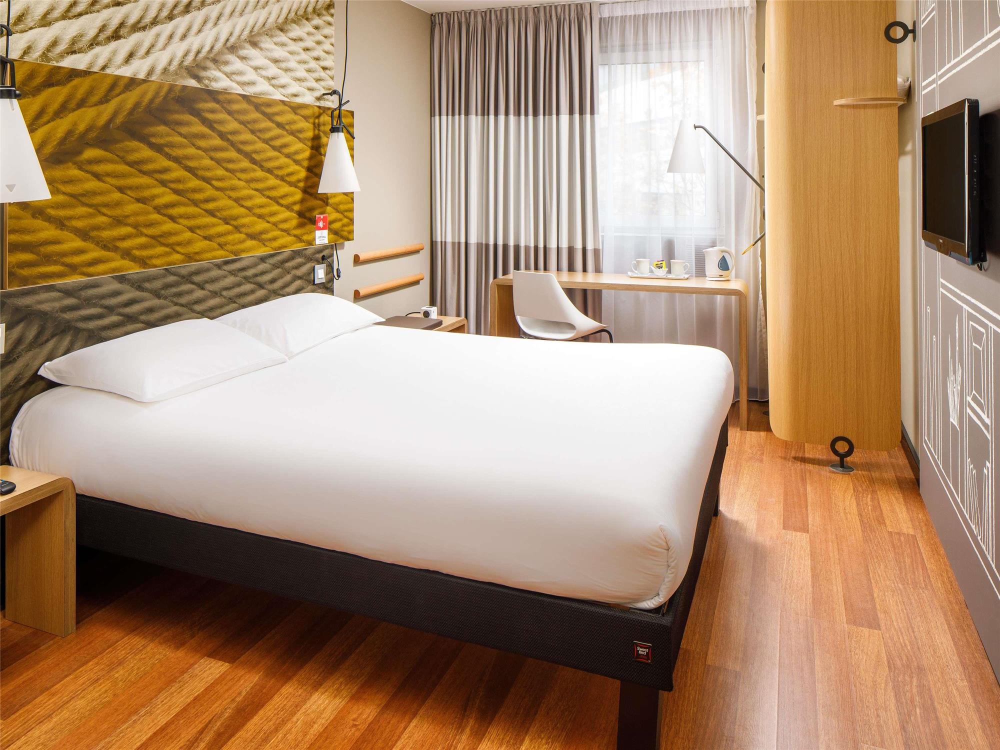 ibis Bristol Centre 1
