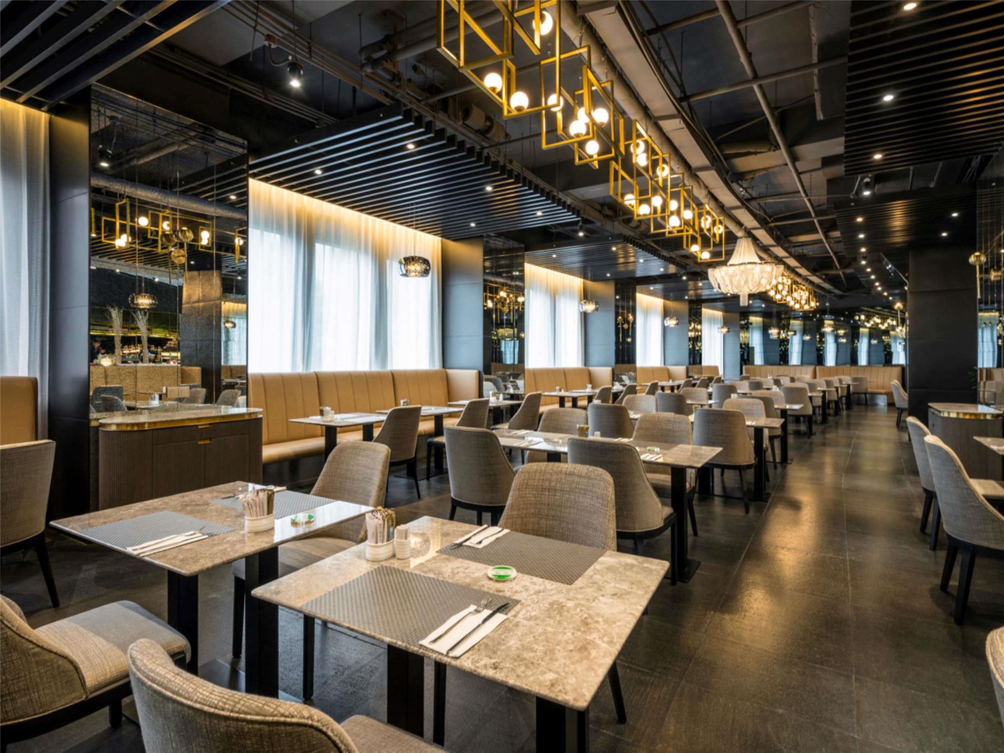 Grand Mercure Shanghai Hongqiao 2