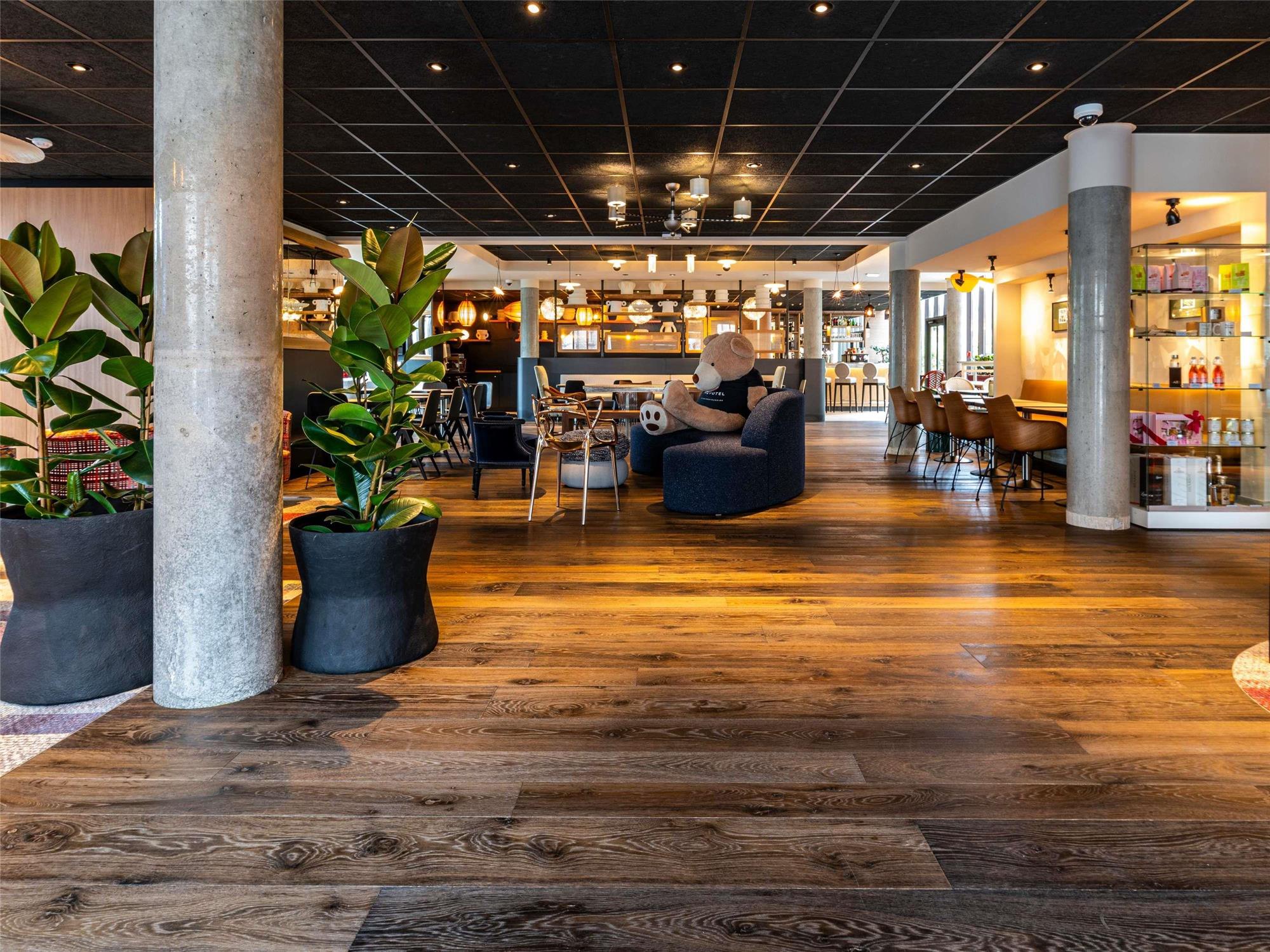 Novotel Suites Reims Centre 1