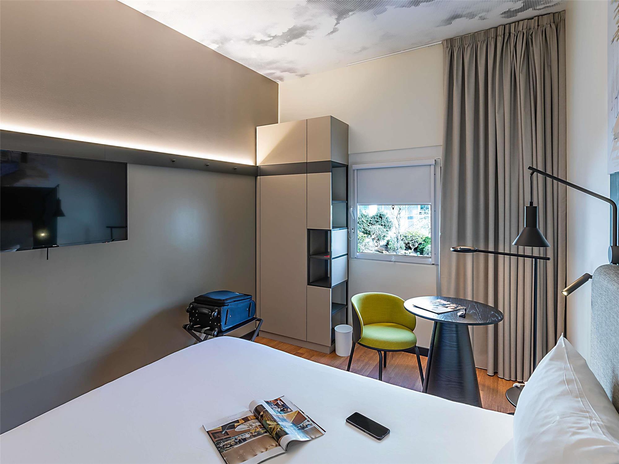 Hotel Ibis Lisboa Parque das Nações 1