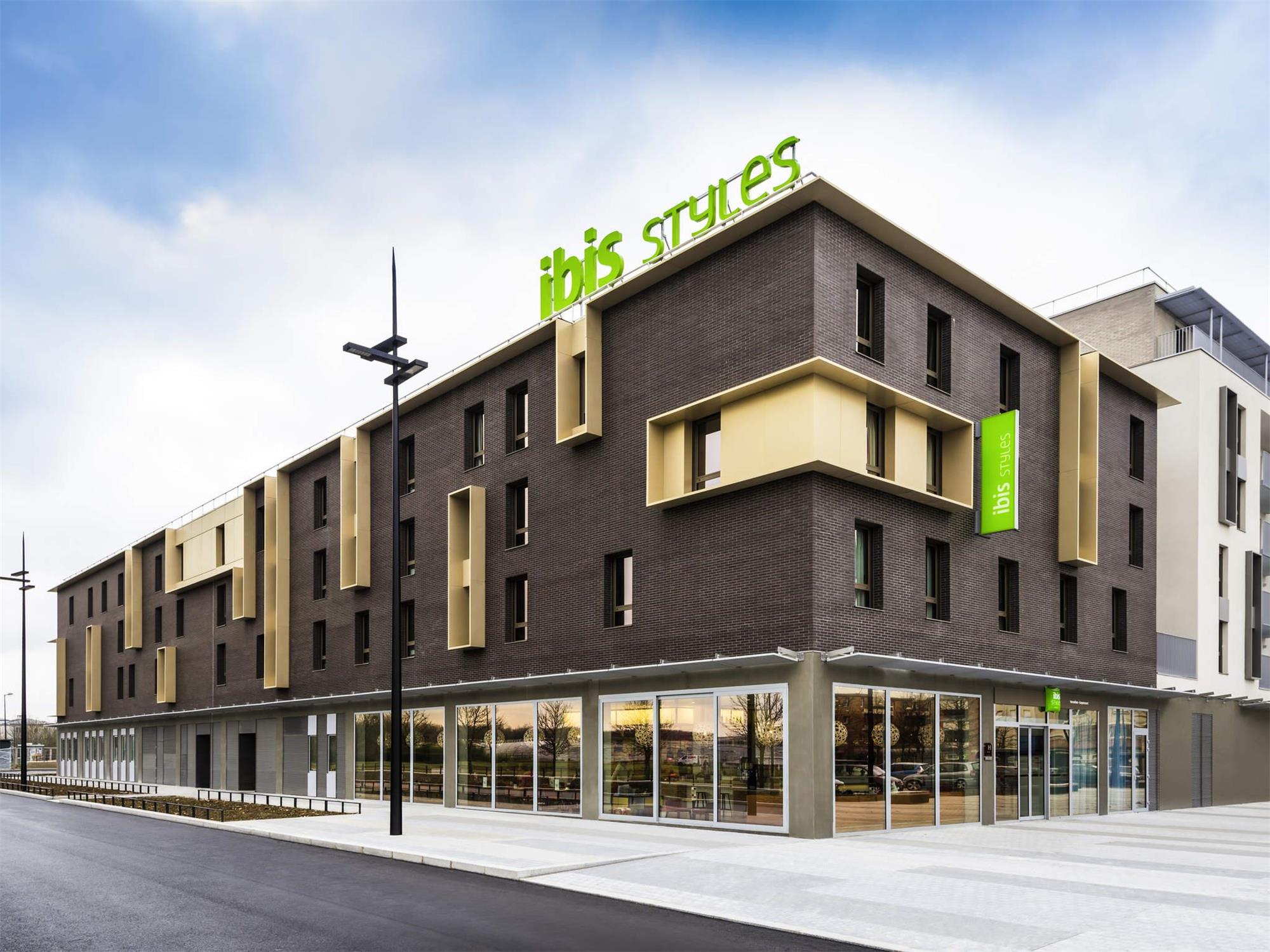 ibis Styles Versailles Guyancourt 2