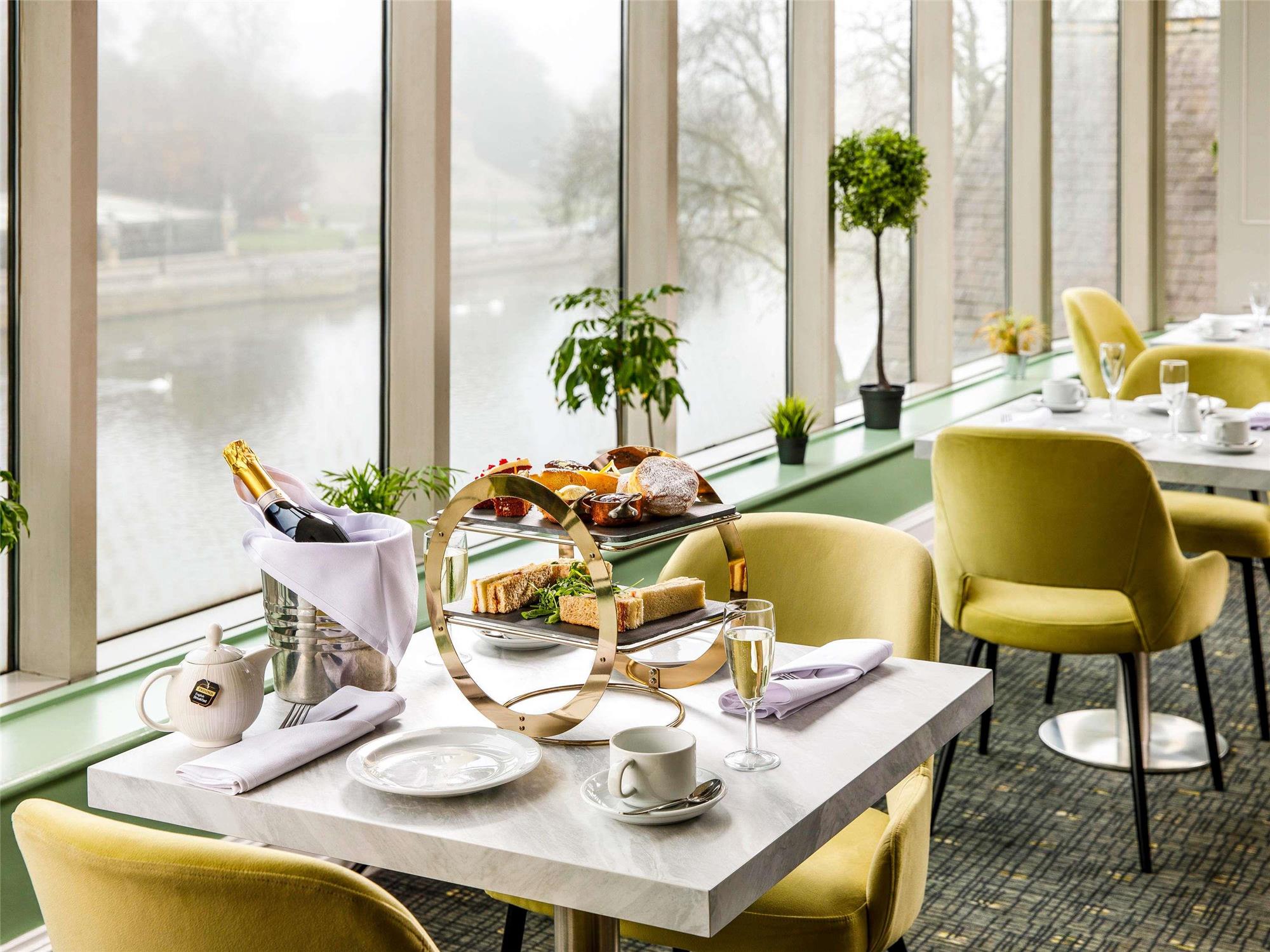 Mercure Bedford Centre Hotel 2