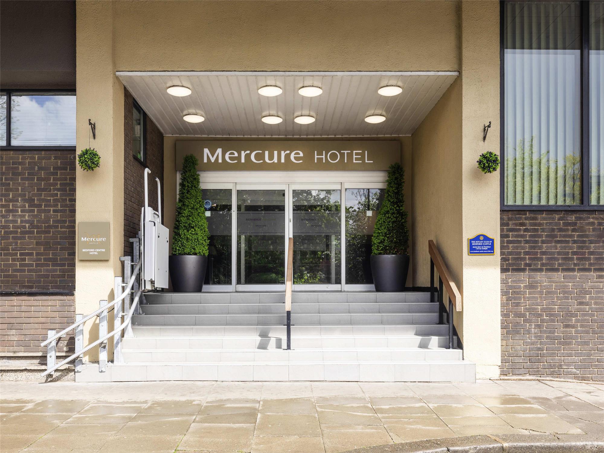 Mercure Bedford Centre Hotel 1