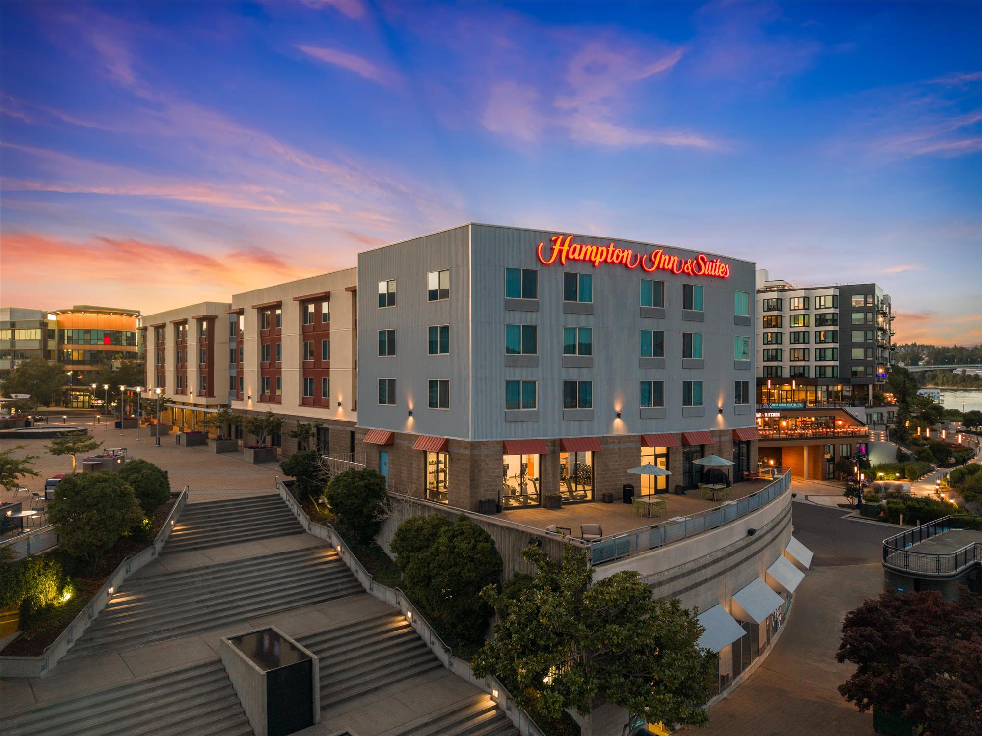 Hampton Inn & Suites Bremerton 1