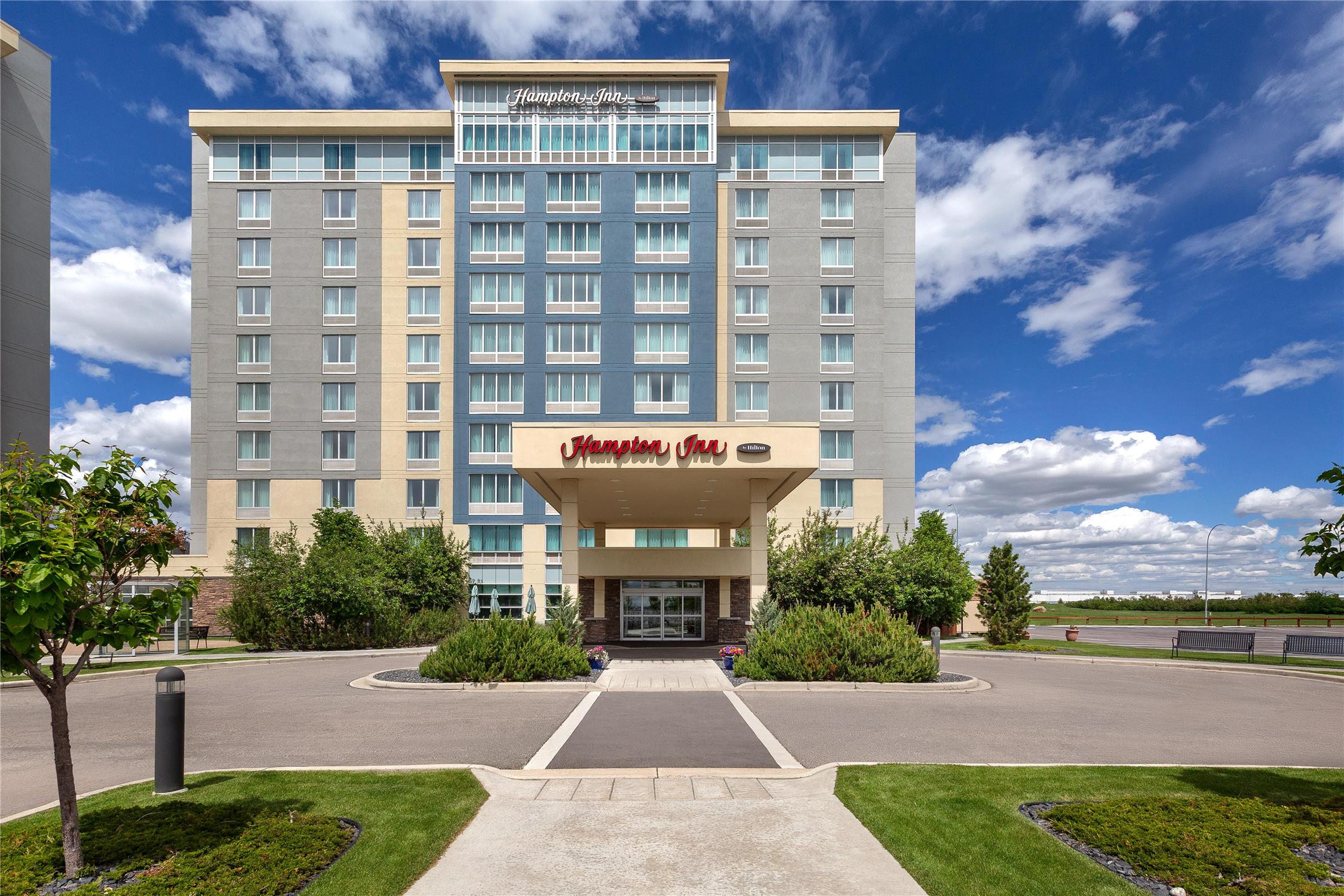 Hampton Inn by Hilton Calgary Airport North 1
