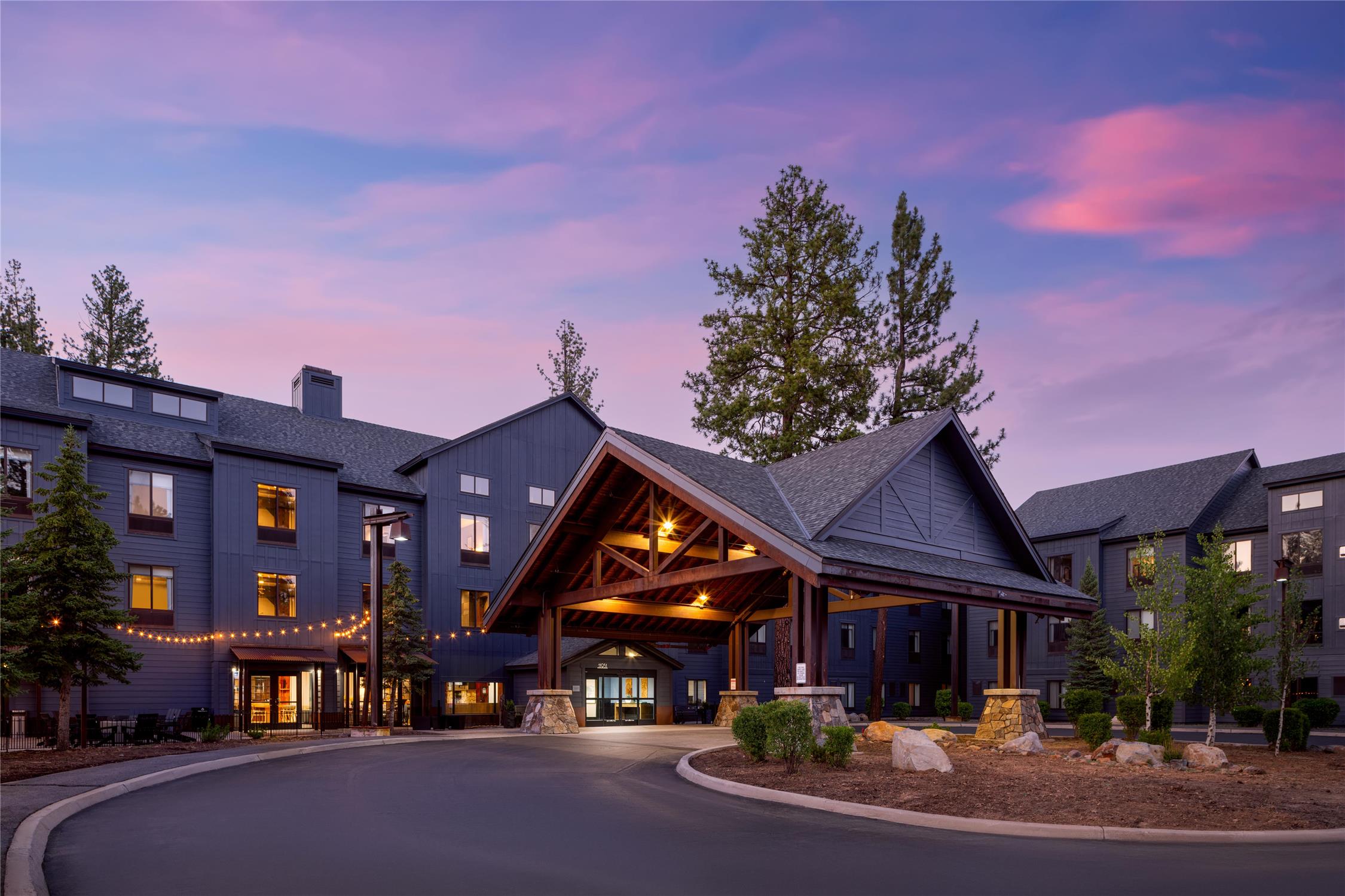 Martis Valley Lodge, Tapestry Collection by Hilton 1