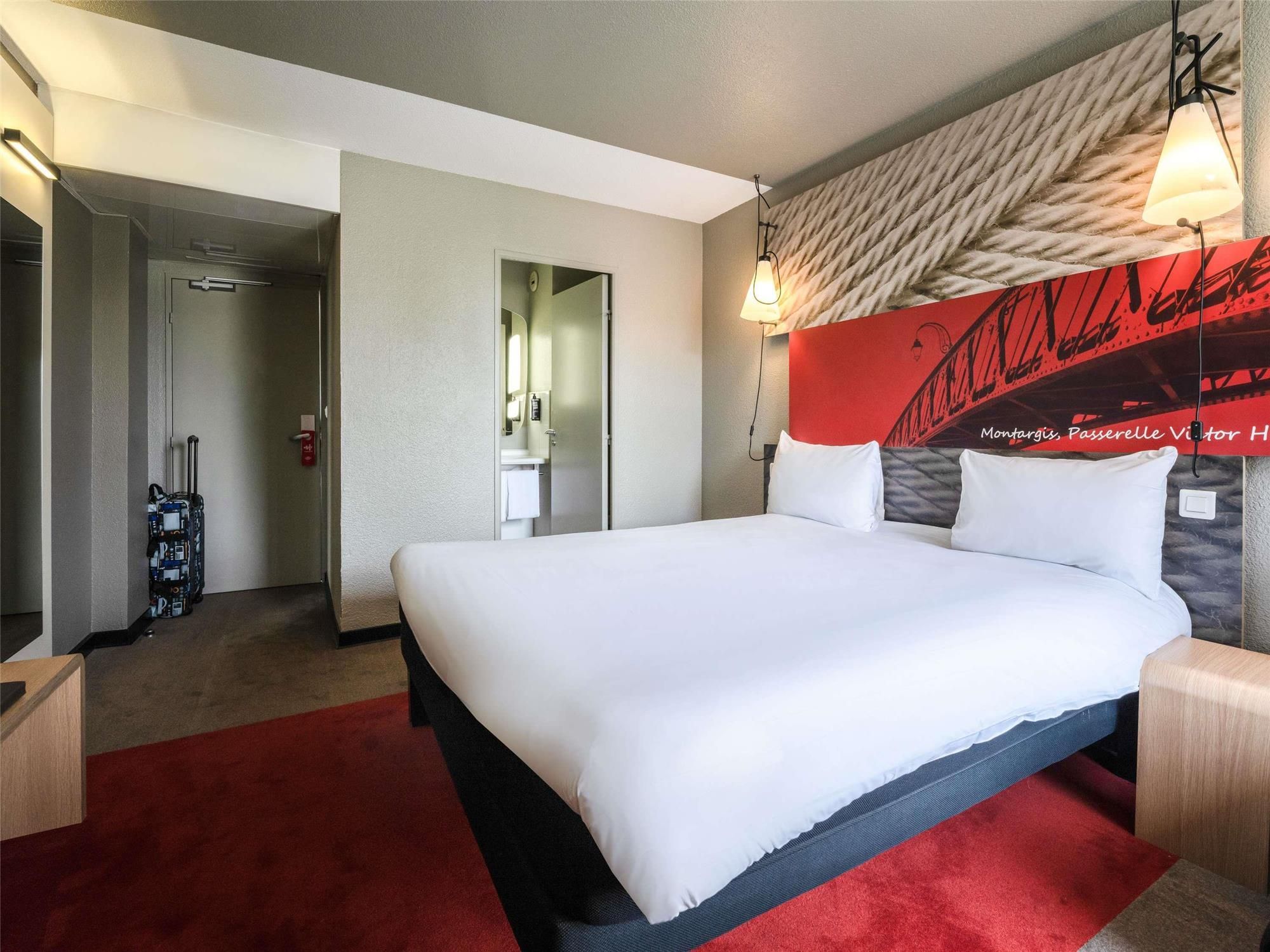 ibis Montargis 2