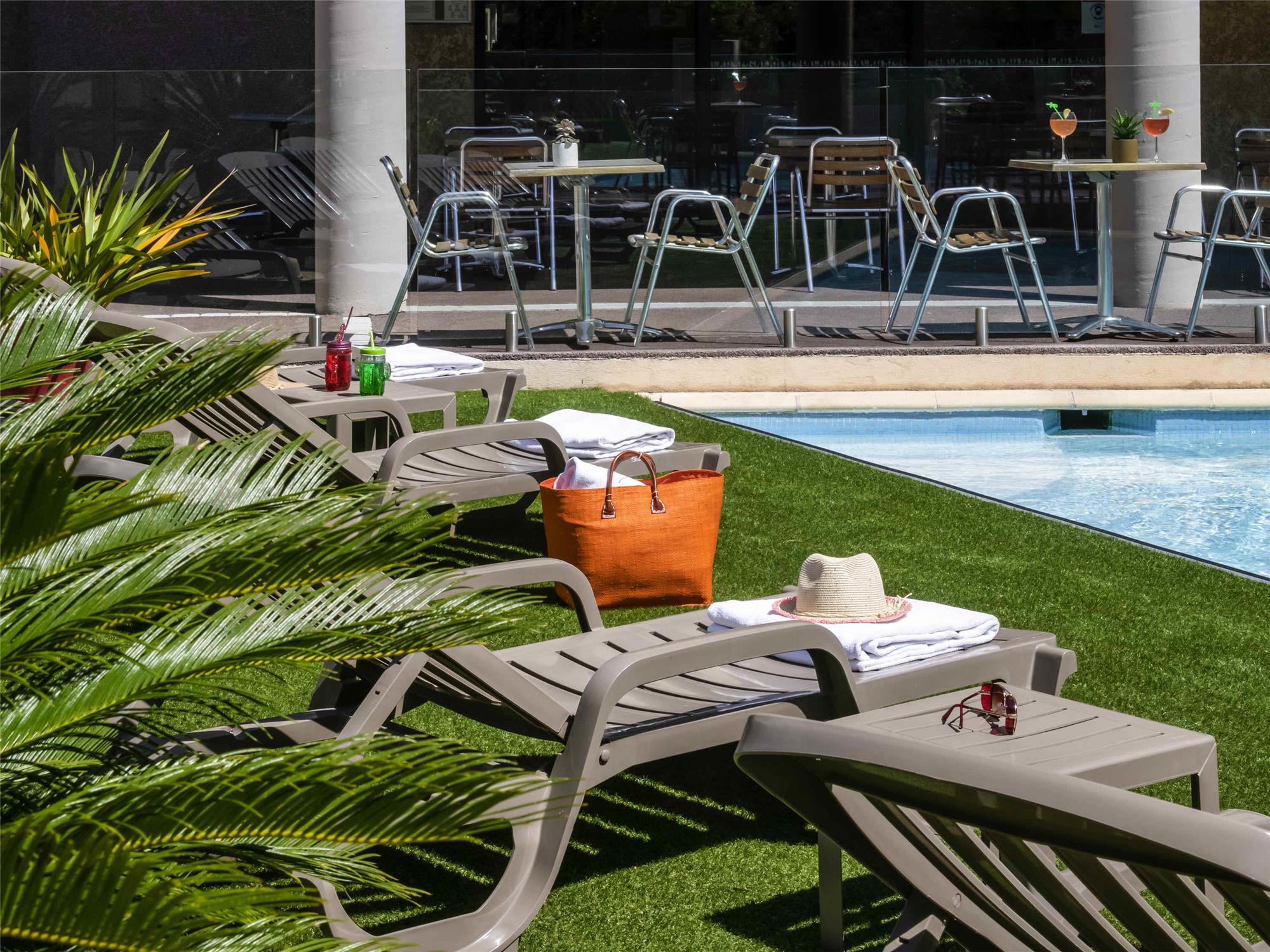 ibis Hyeres Centre 1