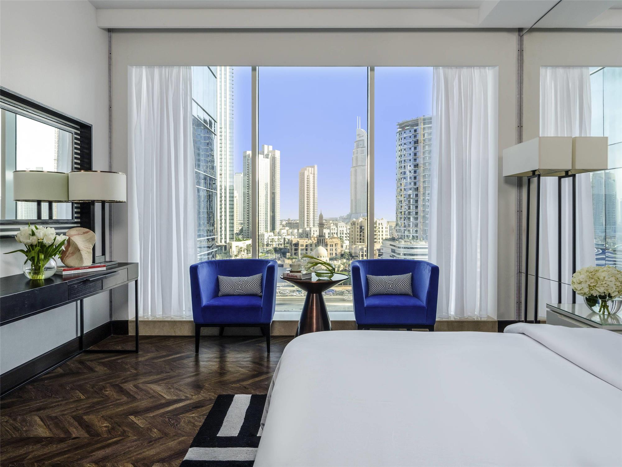 Superior king room