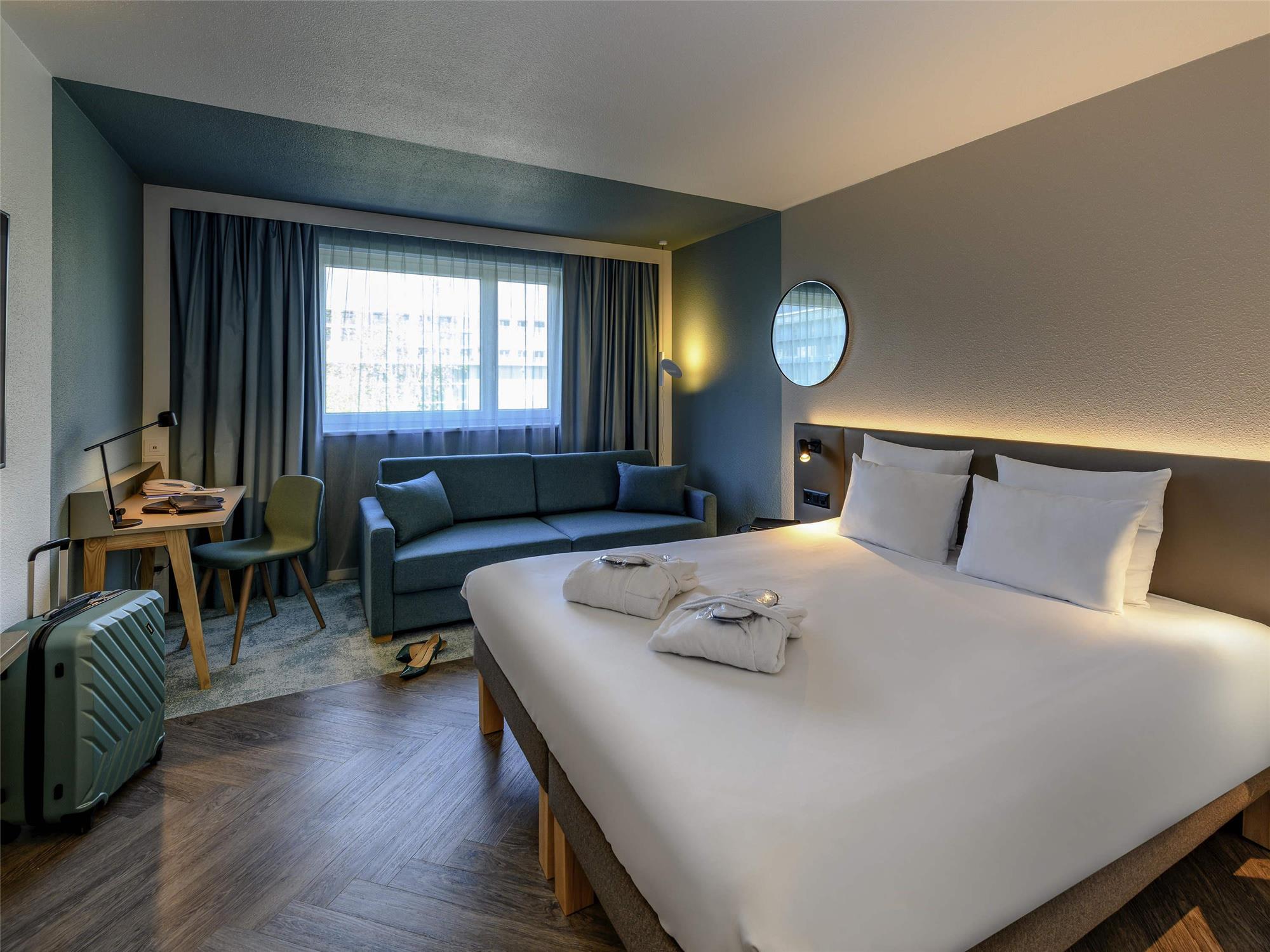 Novotel Zurich City West 1