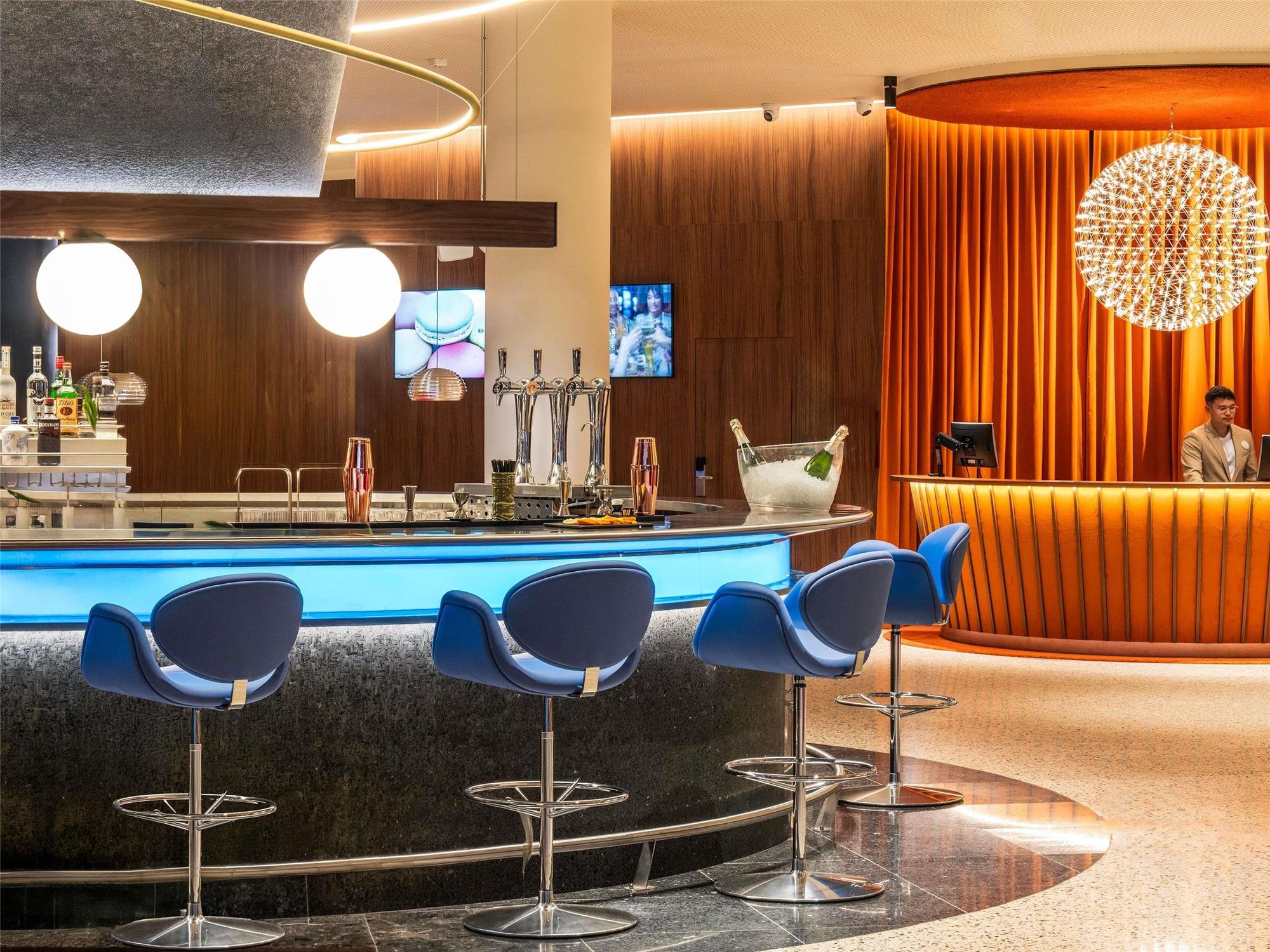 Novotel Madrid Feria and Airport 1