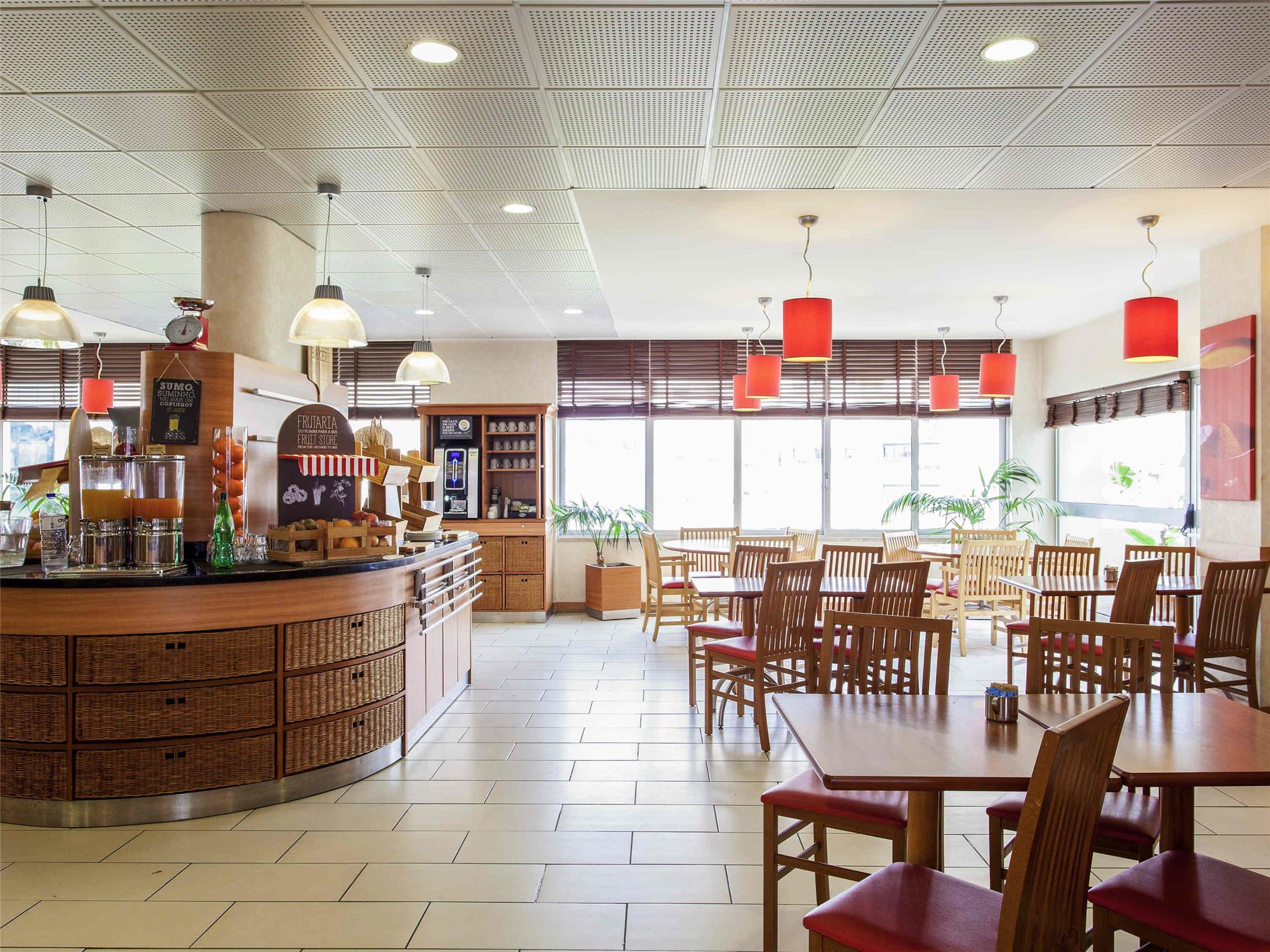 Hotel ibis Lisboa Jose Malhoa 1