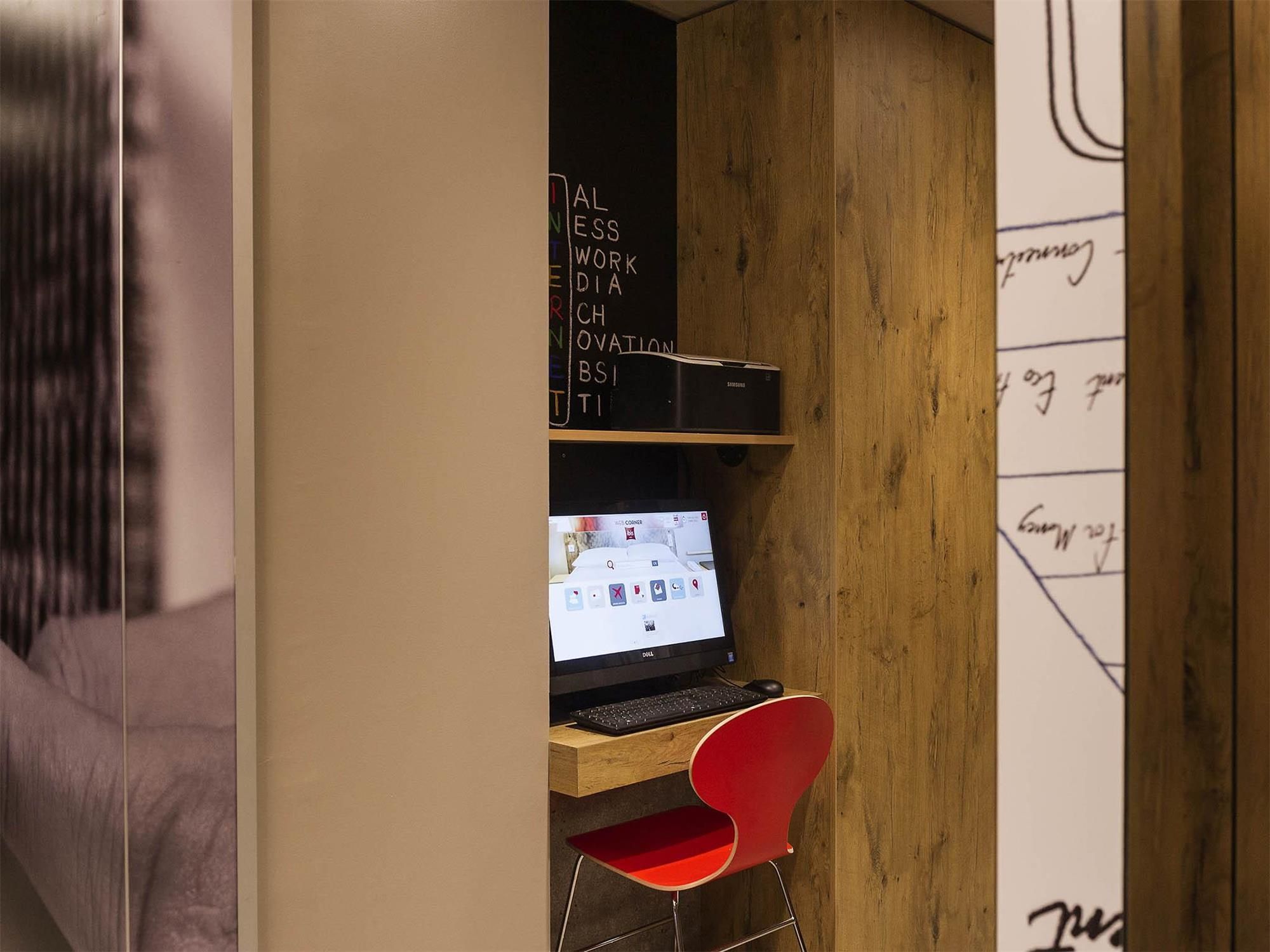 ibis Paris Vaugirard Porte de Versailles 2