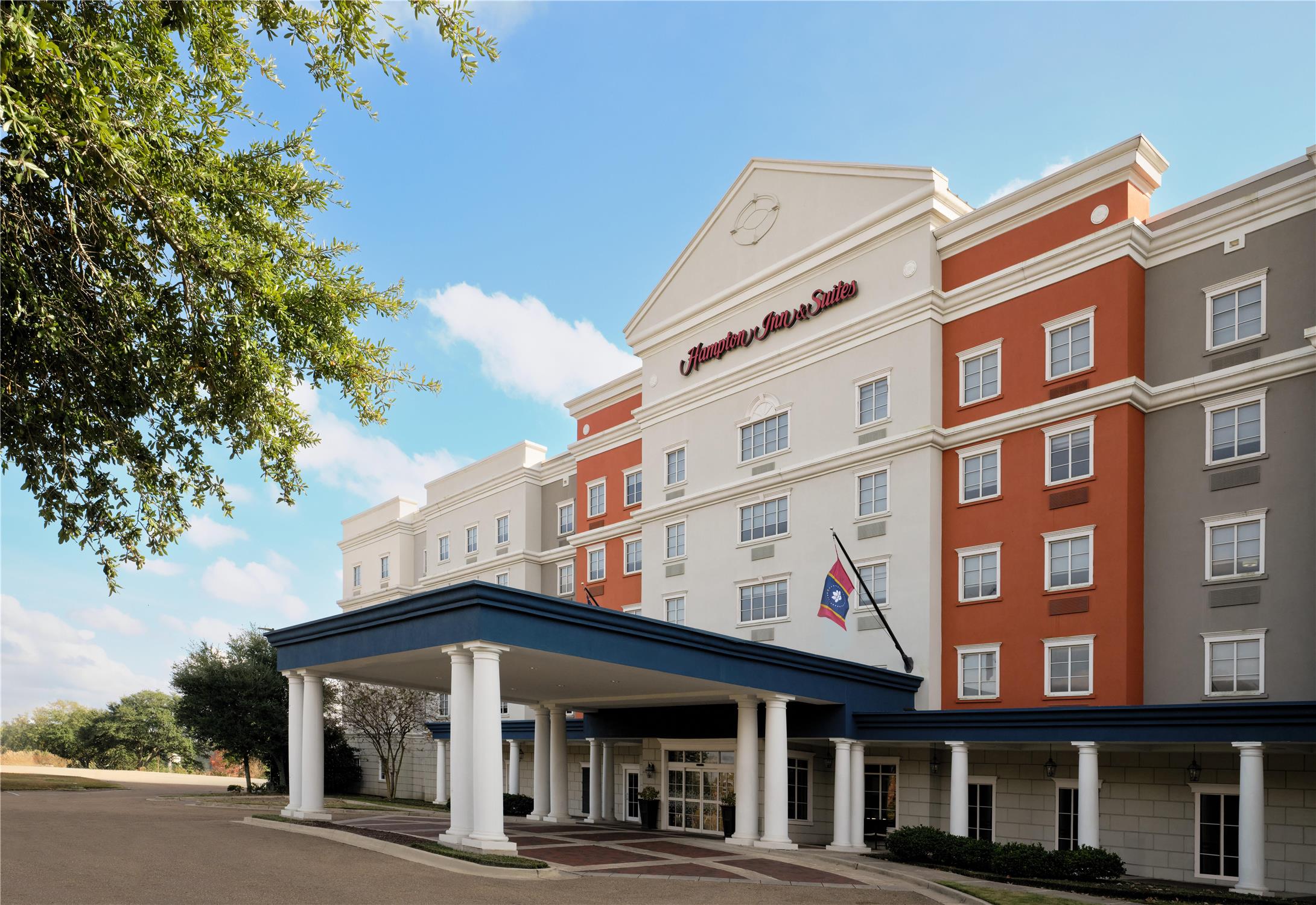 Hampton Inn & Suites Vicksburg 1