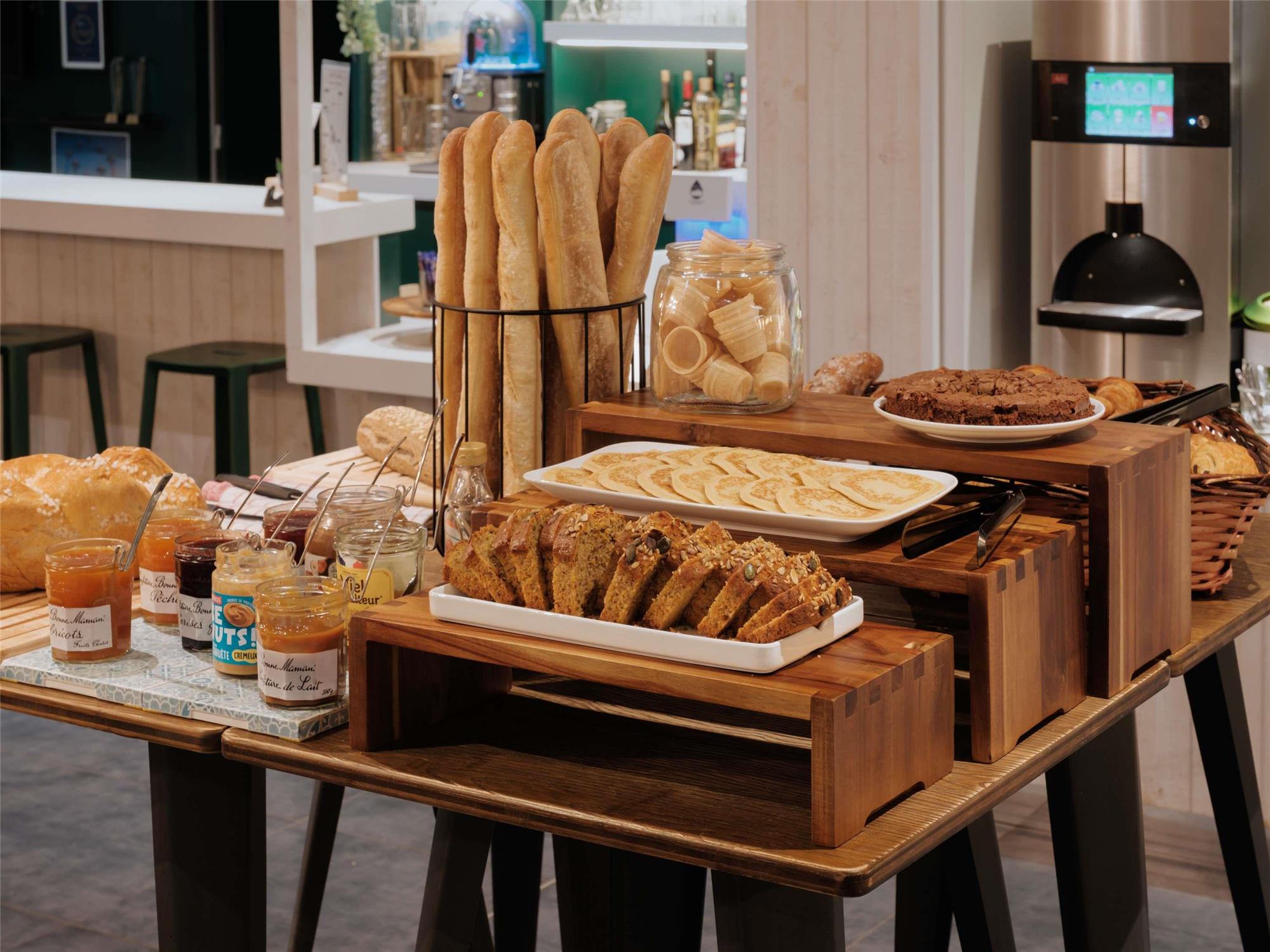 ibis Styles Arcachon Gujan Mestras 2