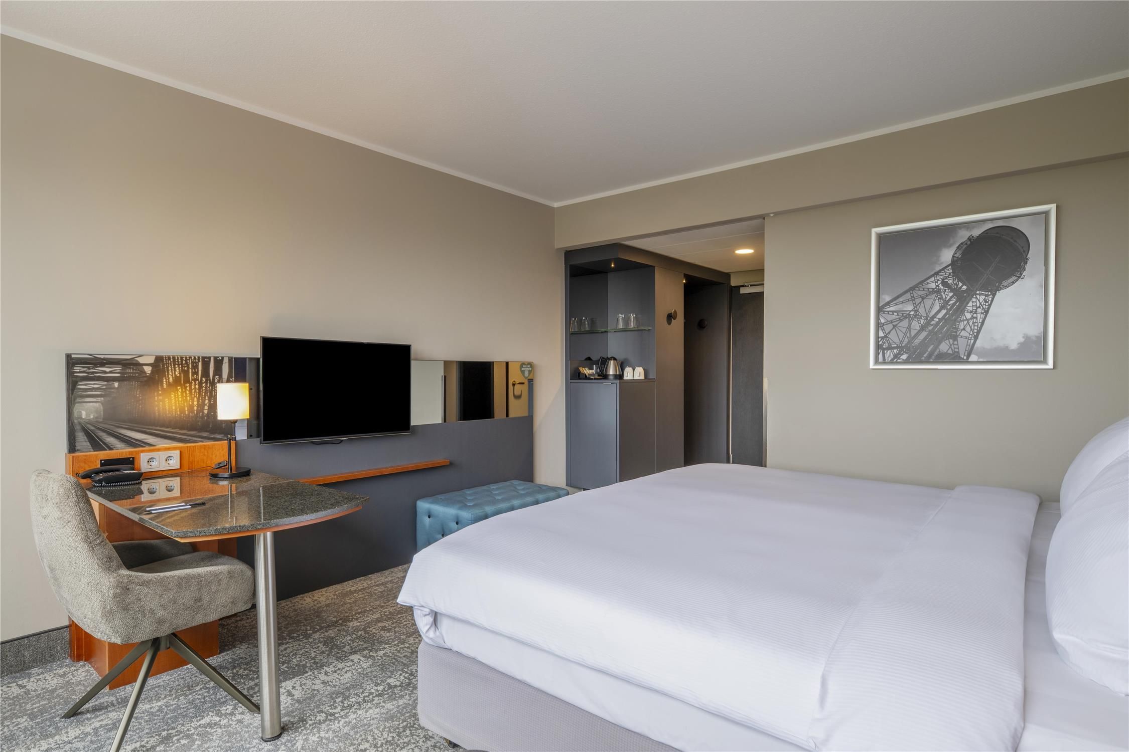 Premium High Floor
