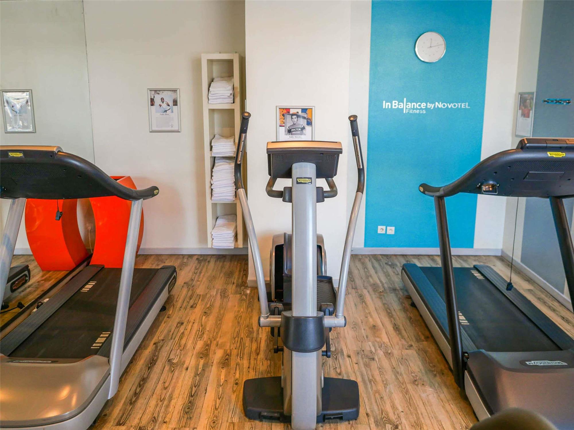 Novotel Suites Paris Montreuil Vincennes 1