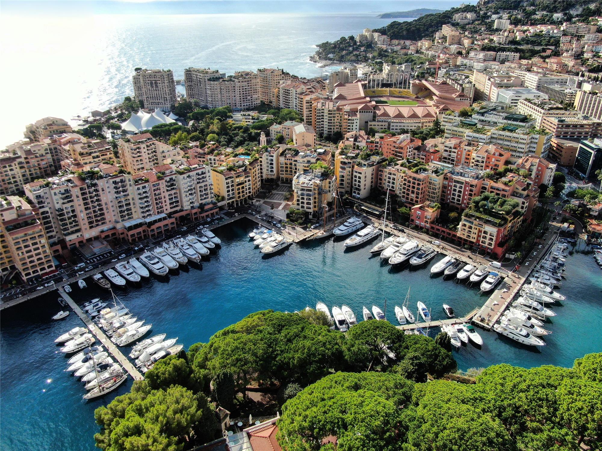 Columbus Hotel Monte-Carlo, Curio Collection by Hilton 2