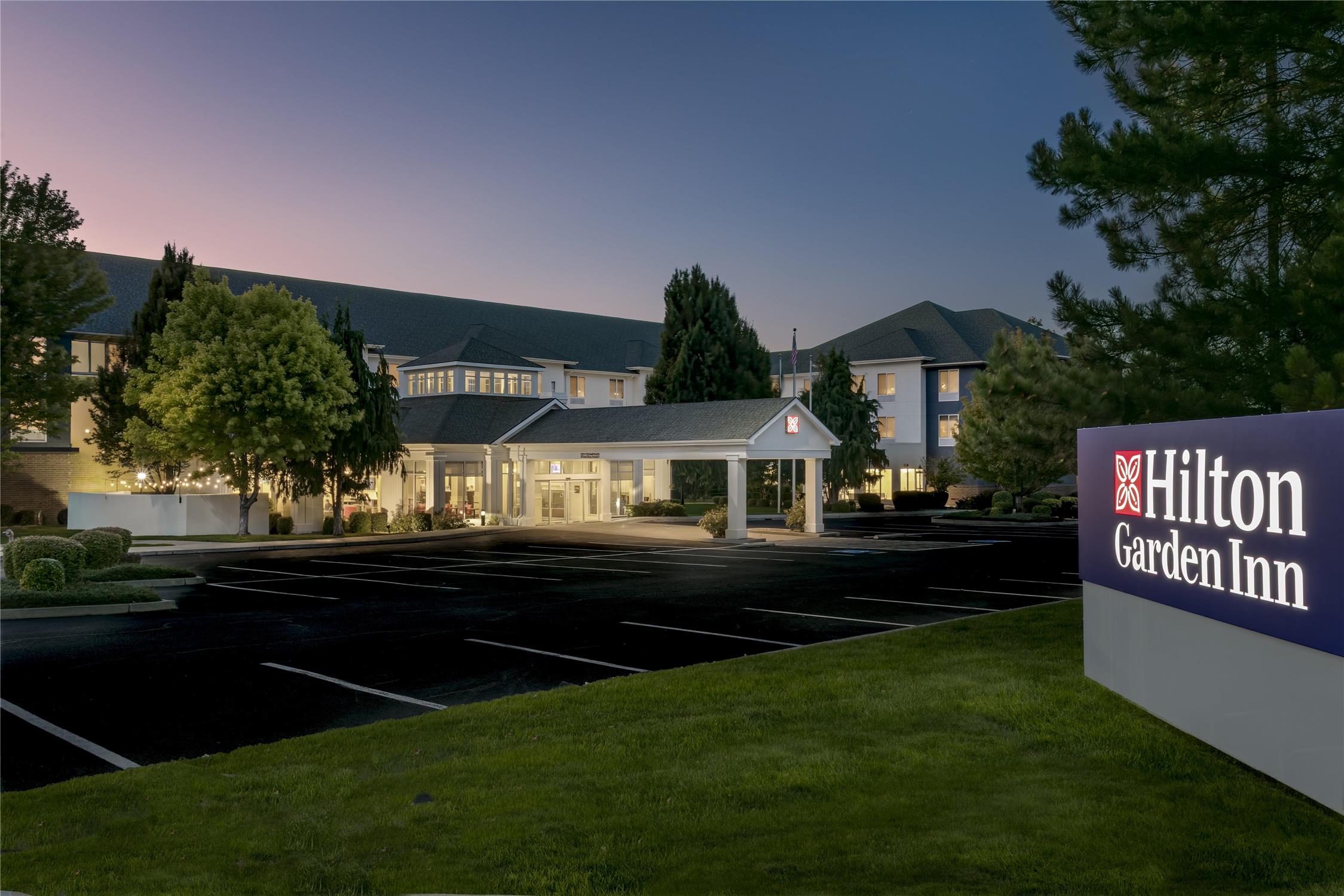 Hilton Garden Inn Tri-Cities/Kennewick 2