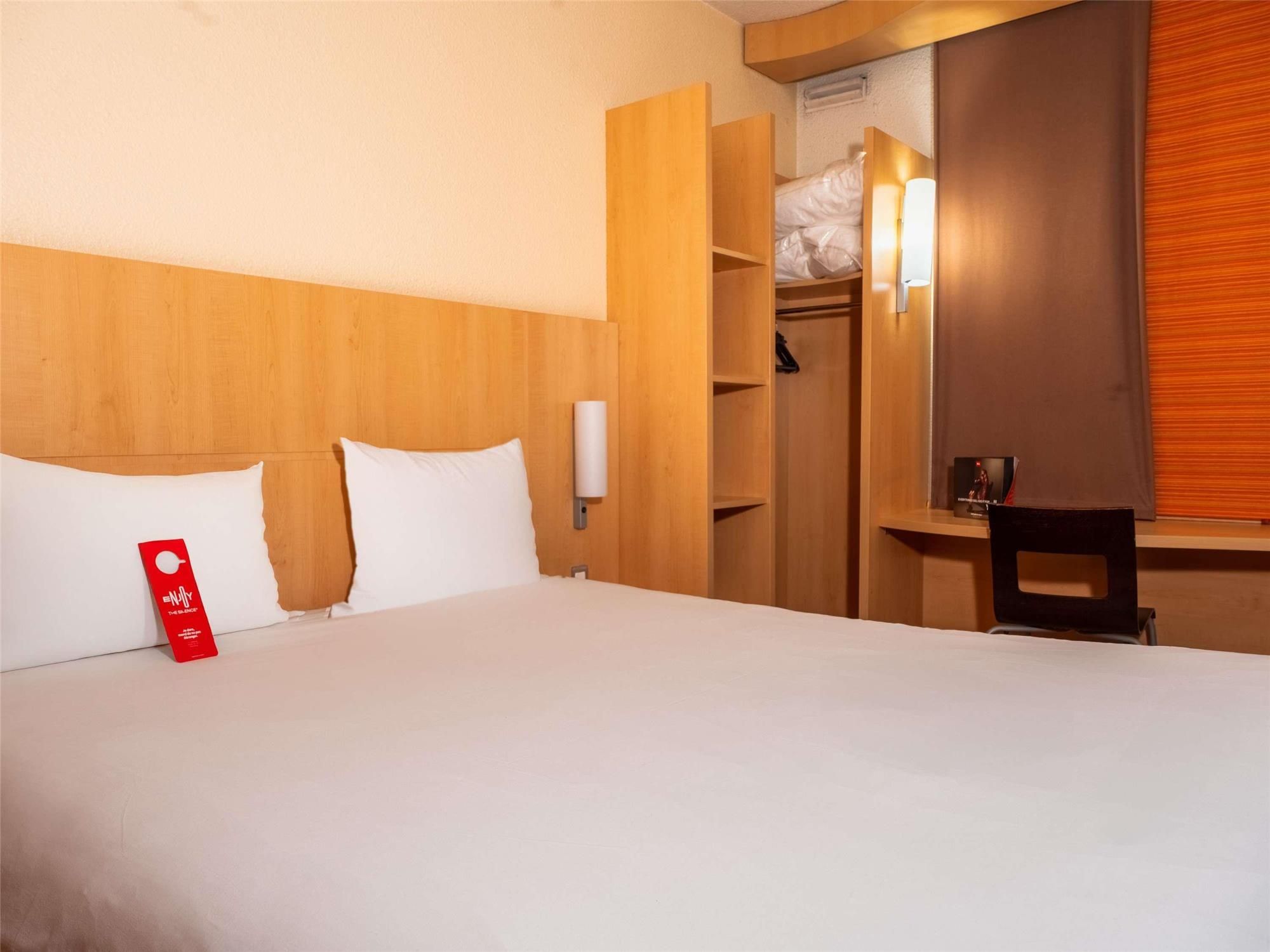 ibis Paris Pont de Suresnes Longchamp 1