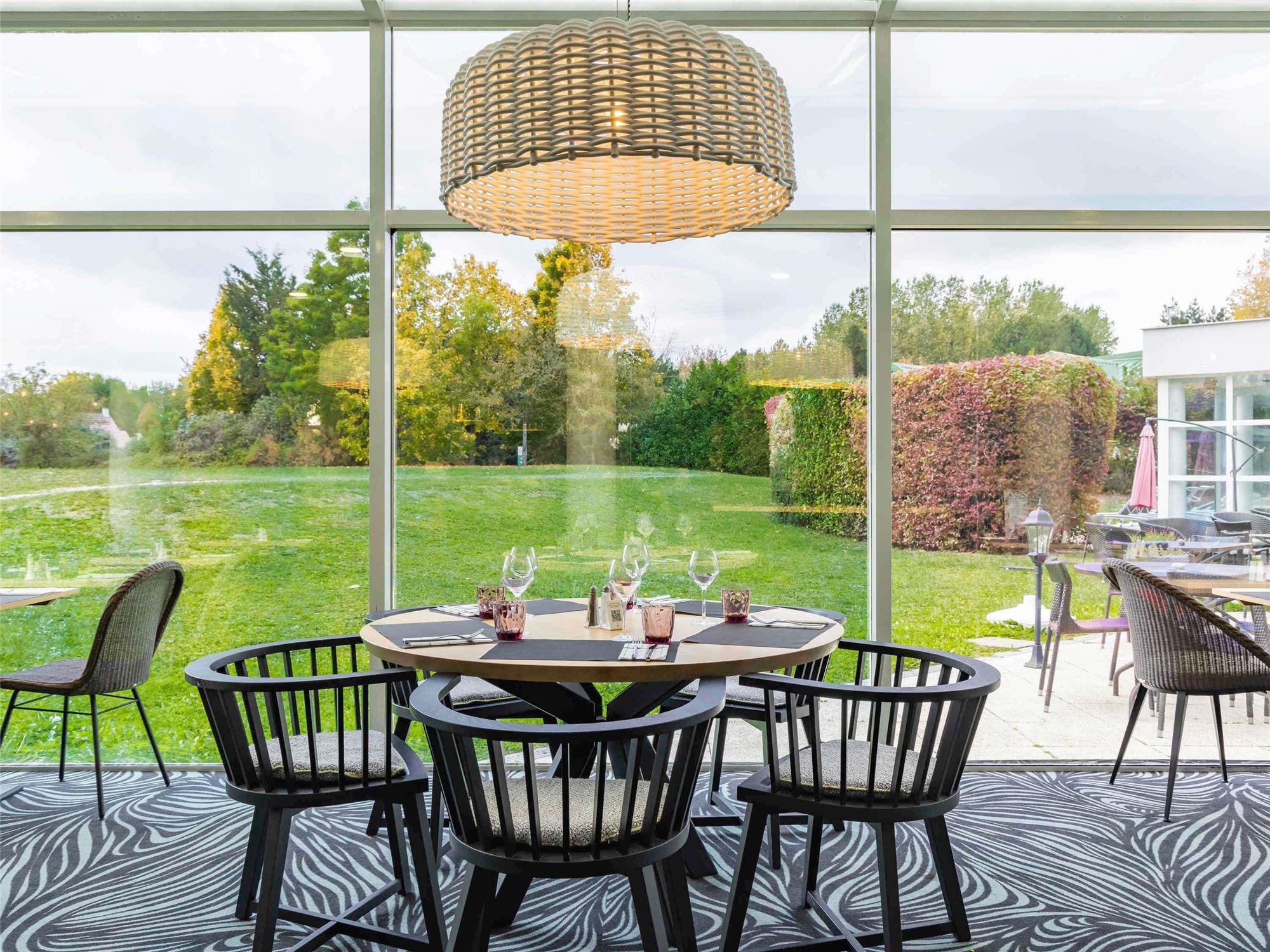 Novotel Senart Golf De Greenparc 2