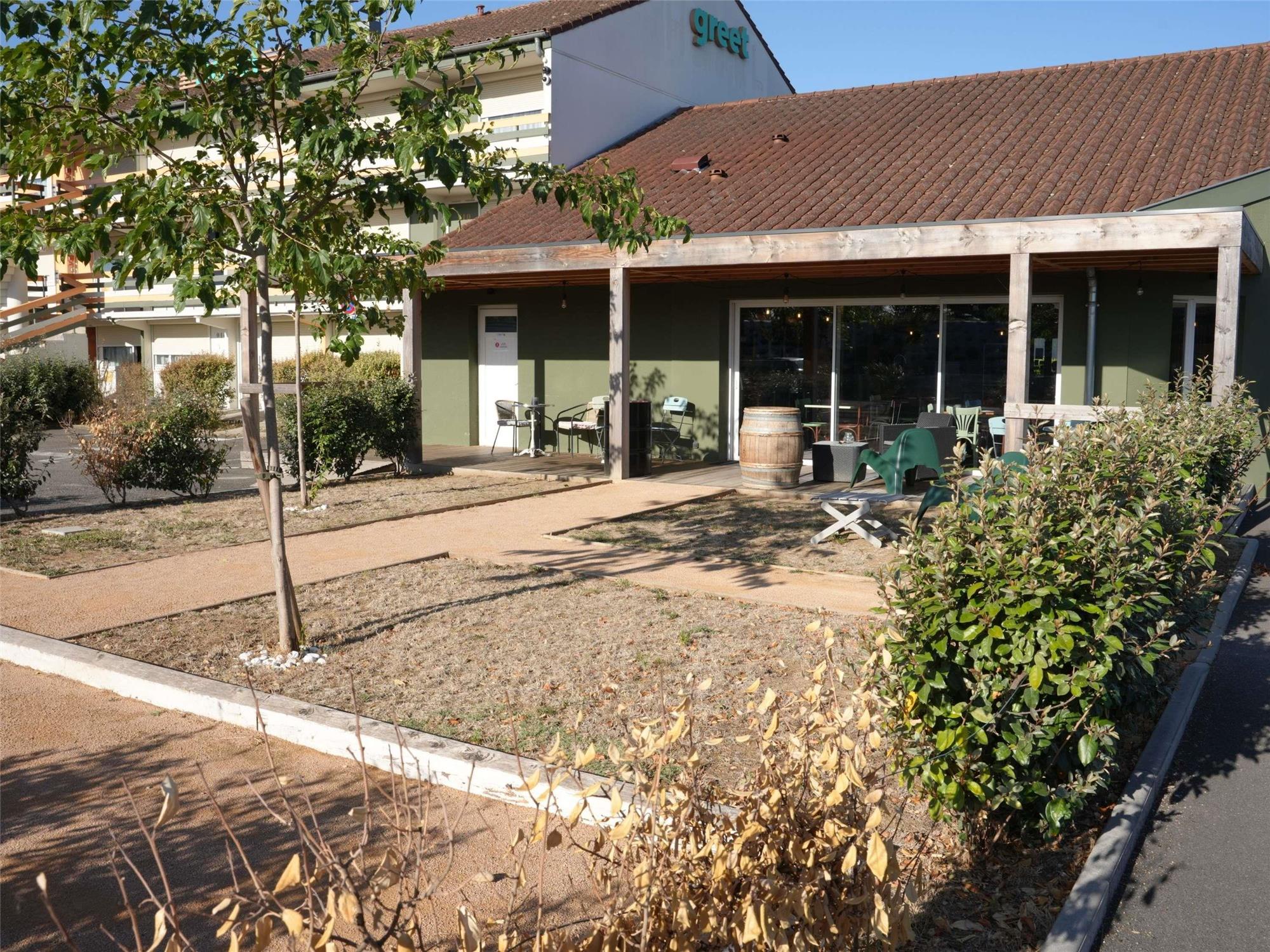 greet Hotel Belleville en Beaujolais A6 2